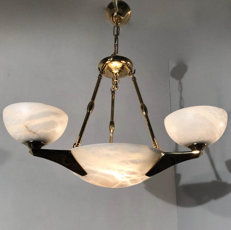 Vintage Art Deco Style Pure White Alabaster, Coated Gold Bronze Pendant Light In Good Condition For Sale In Lisse, NL