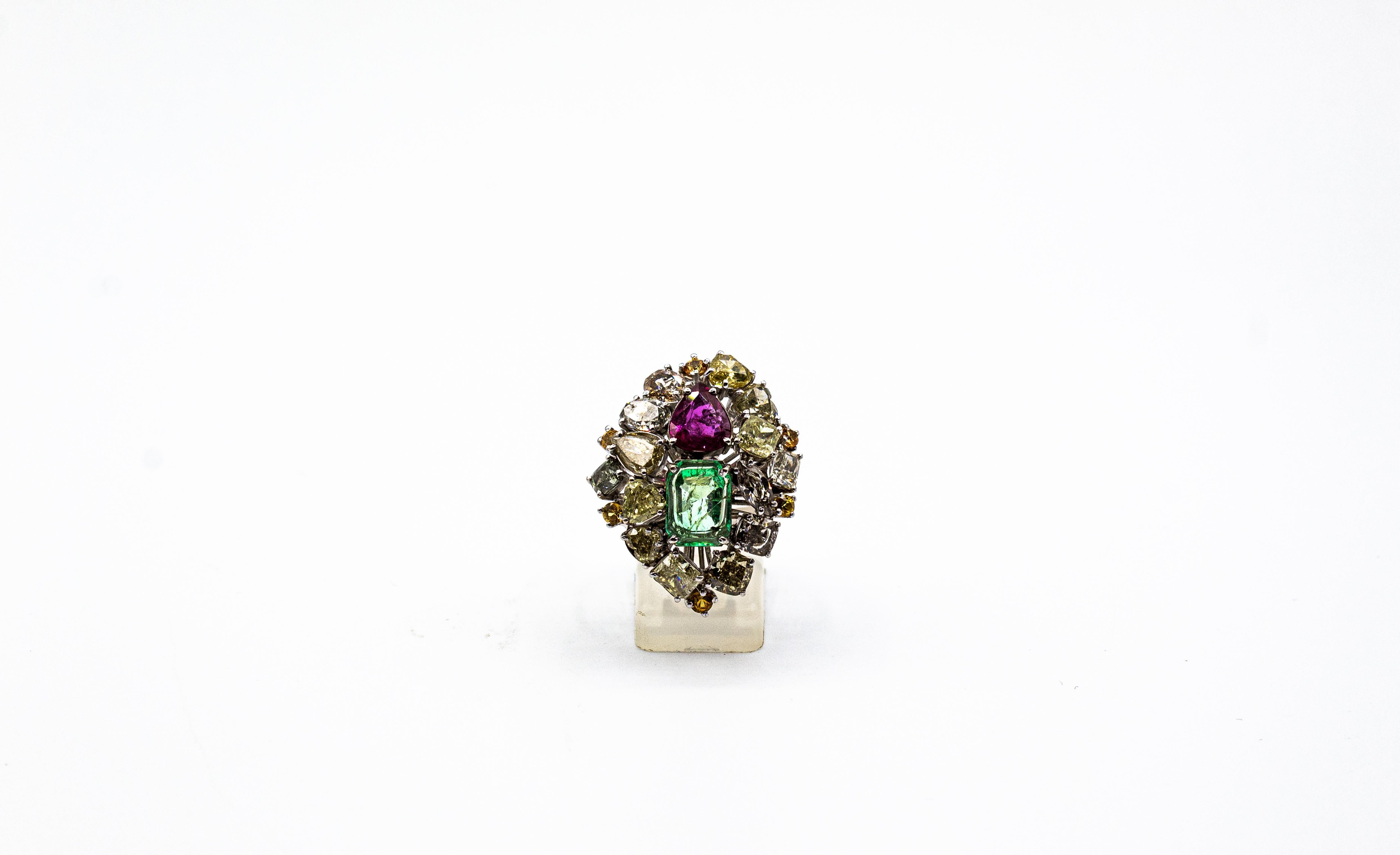 Art Deco Stil Gemischter Schliff Diamant Smaragd Birnenschliff Rubin Weißgold Cocktail Ring im Angebot 5