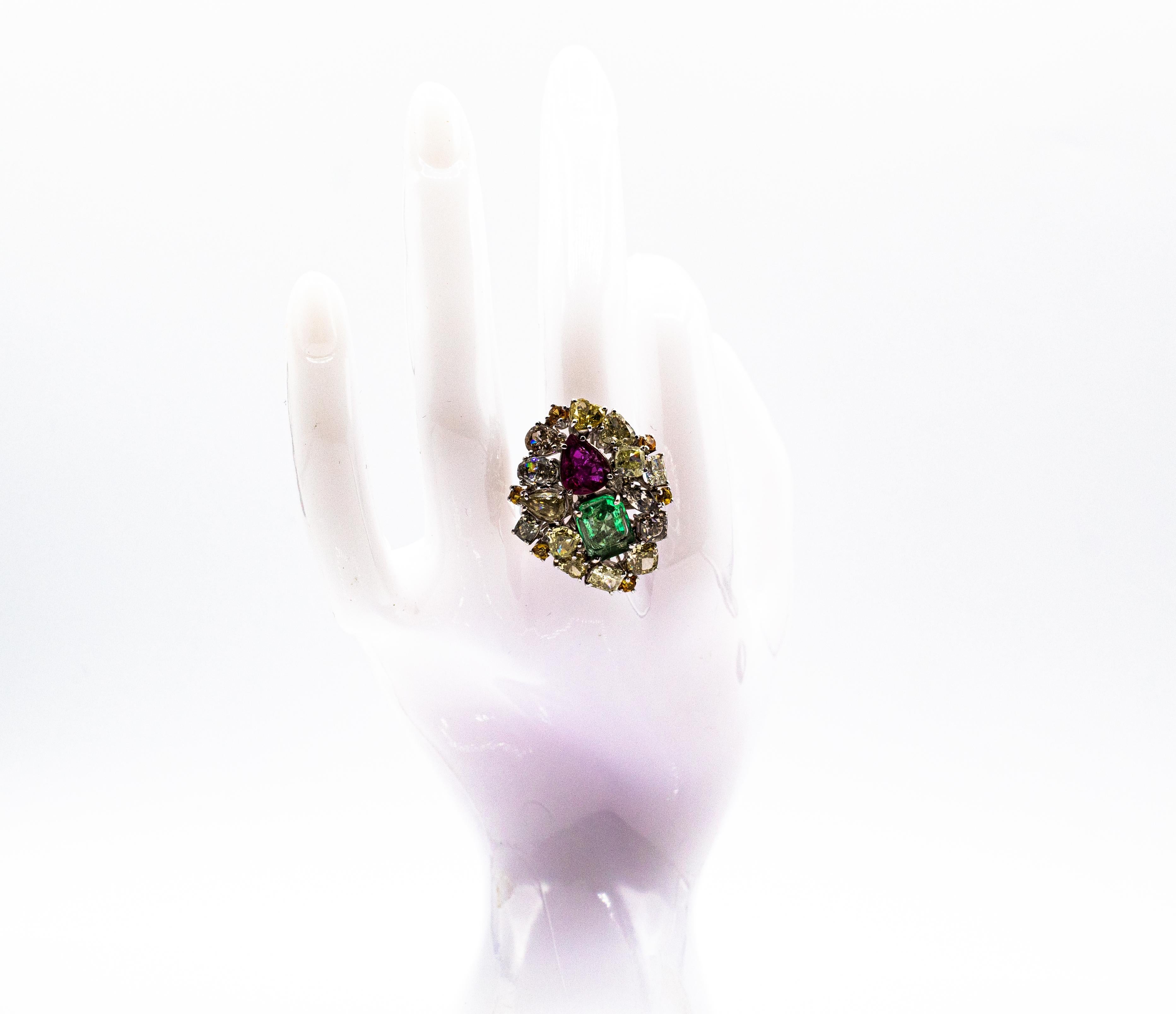 Art Deco Stil Gemischter Schliff Diamant Smaragd Birnenschliff Rubin Weißgold Cocktail Ring im Angebot 11