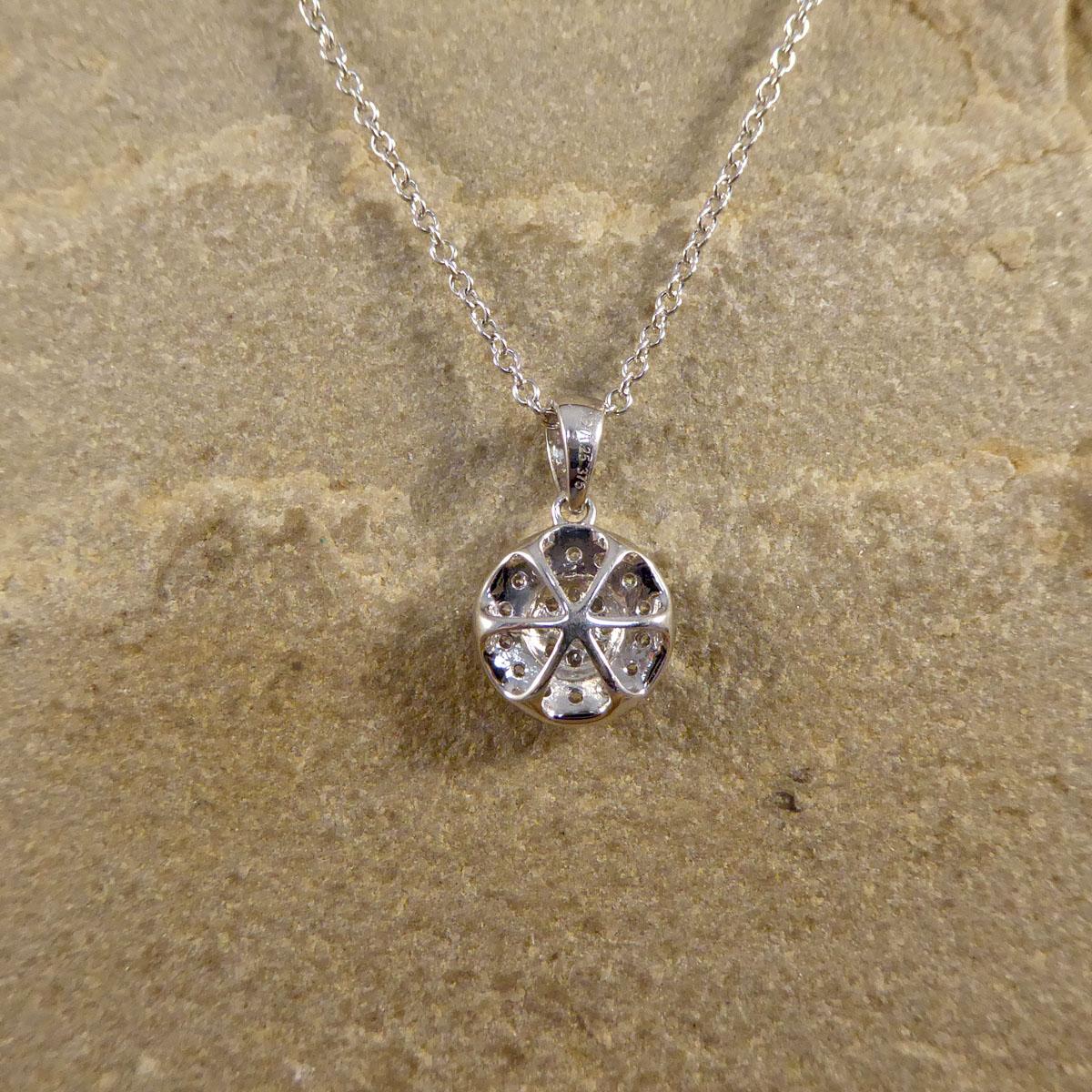 Art Deco Style Modern Diamond Cluster Pendant Necklace in 9ct White Gold In New Condition For Sale In Yorkshire, West Yorkshire