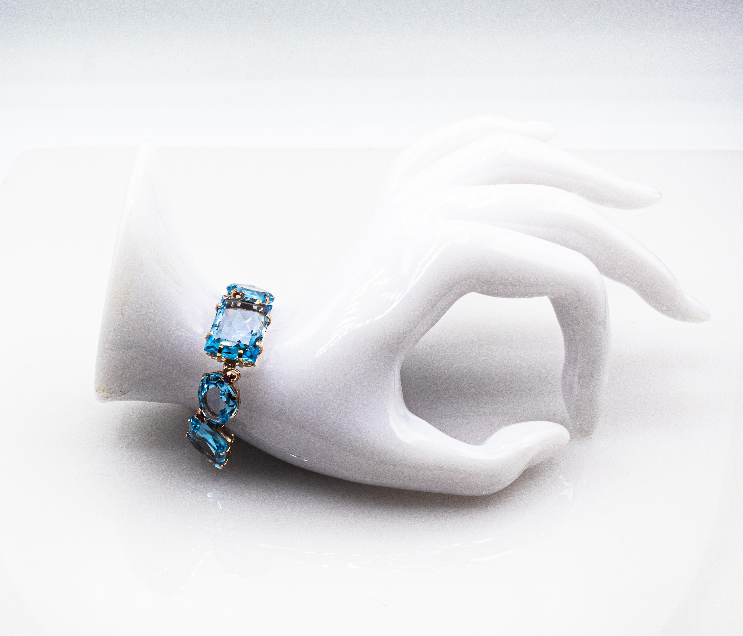 Art Deco Style Modern Round Cut Ruby Mixed Cut Blue Topaz Yellow Gold Bracelet im Angebot 2
