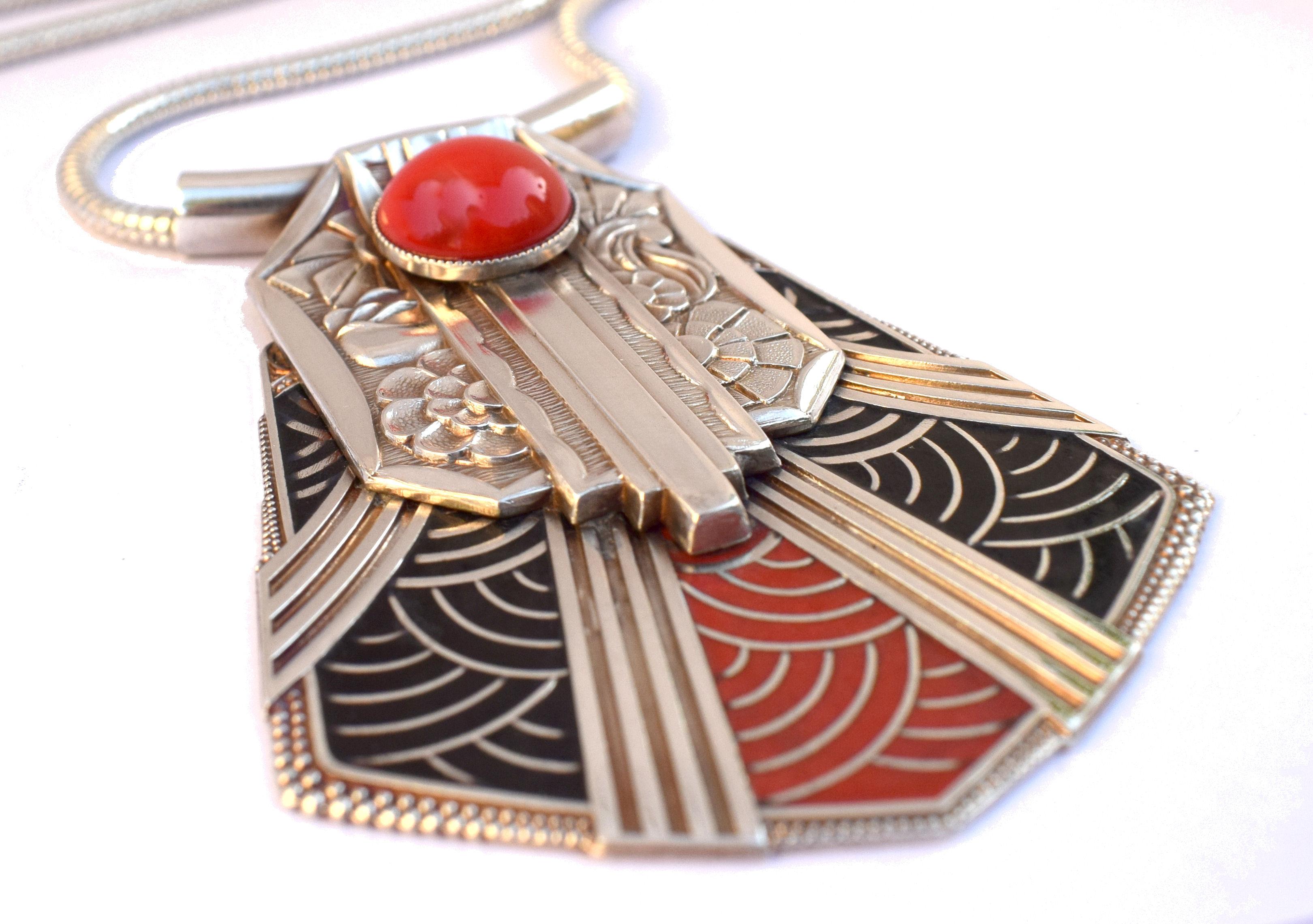 Art Deco Style Modernist Silver Plated and Enamel Necklace For Sale 1