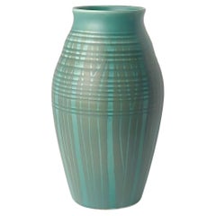 Jarrón modernista de cerámica turquesa y verde de Beswick, Inglaterra c. 1950