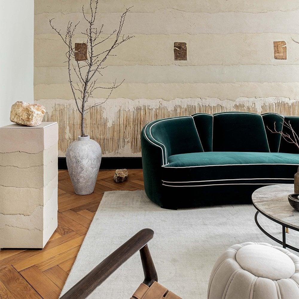 Divano modulare in stile Art Déco, realizzato a mano in velluto con profili in tinta in vendita 1