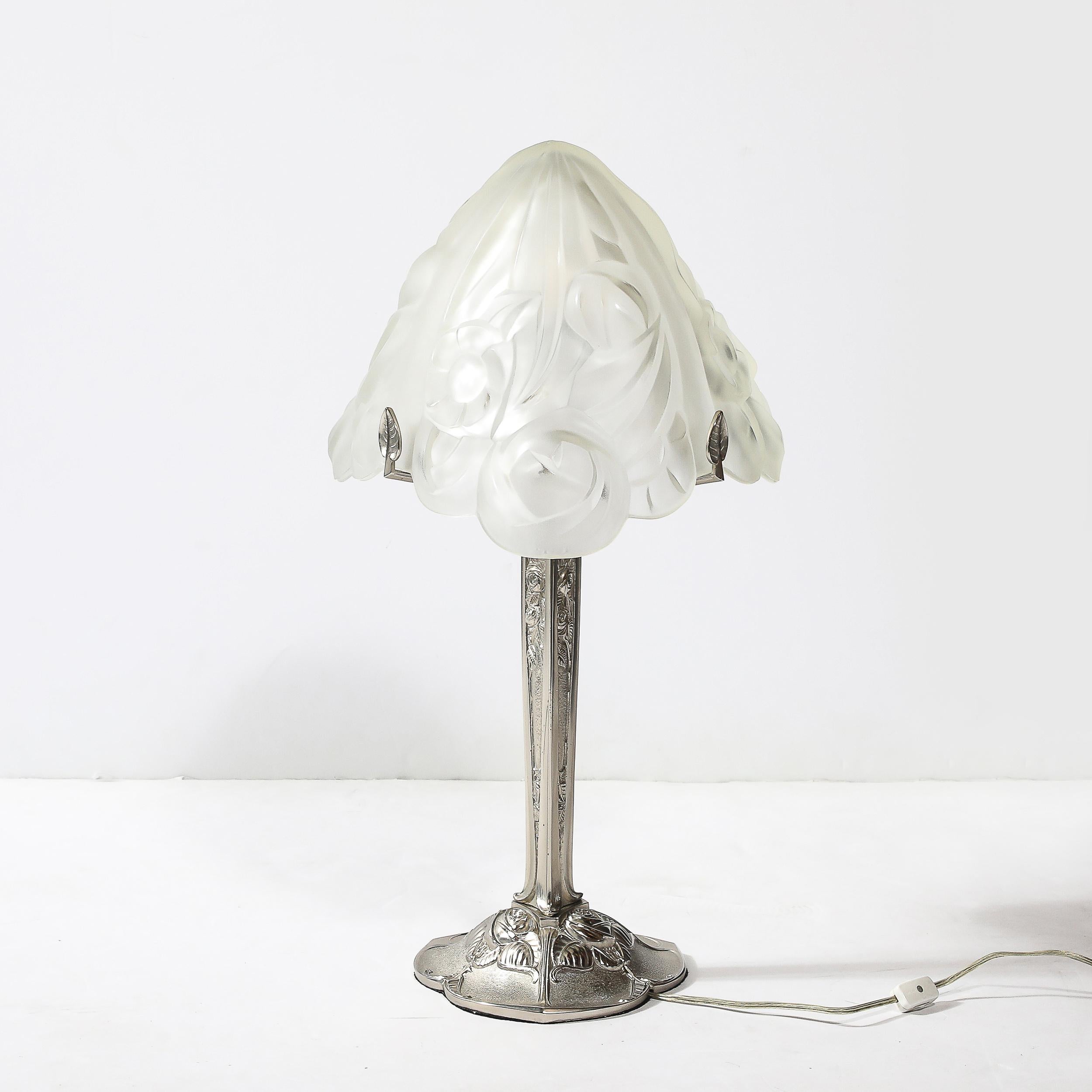 Art Deco Style Molded & Frosted Glass Table Lamp w/ Silvered Bronze Base For Sale 7