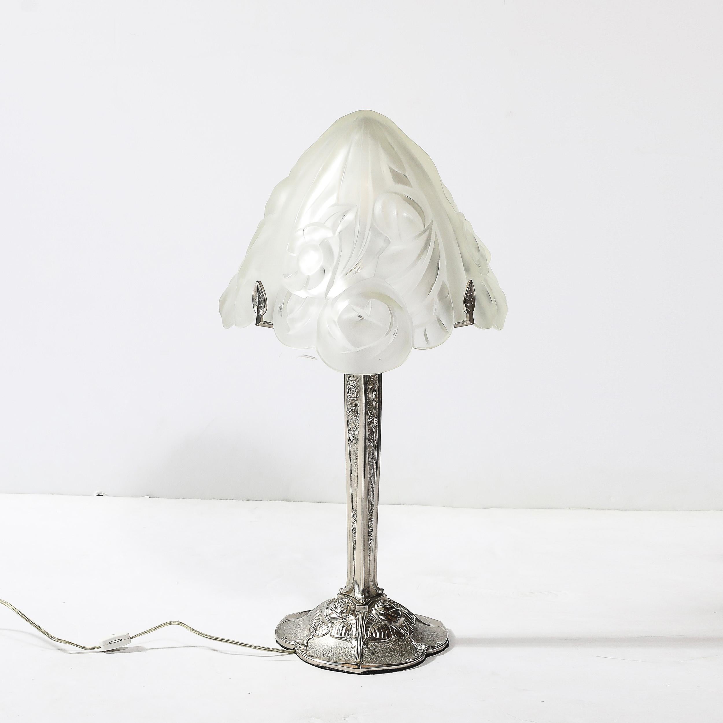 Art Deco Style Molded & Frosted Glass Table Lamp w/ Silvered Bronze Base For Sale 10