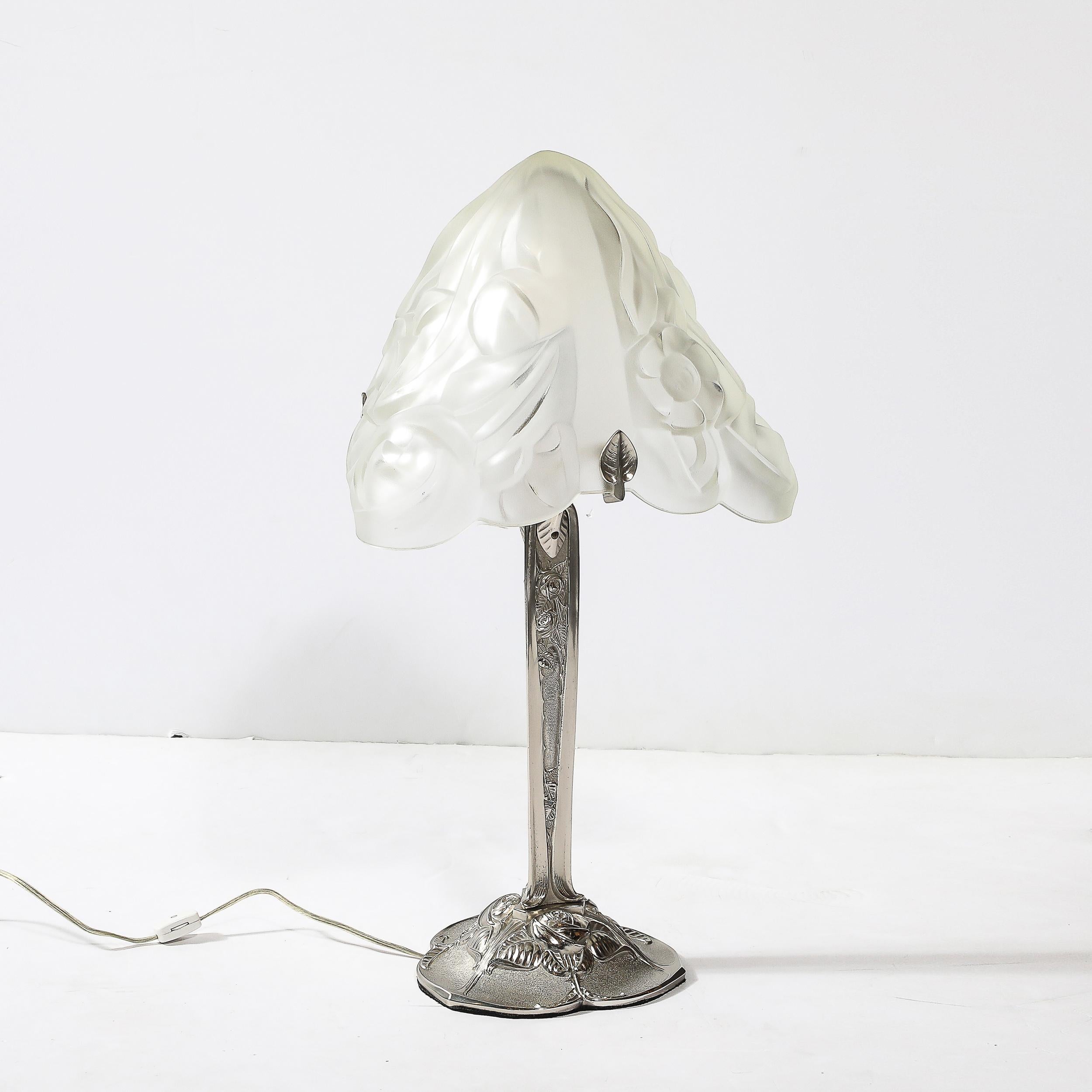 Art Deco Style Molded & Frosted Glass Table Lamp w/ Silvered Bronze Base For Sale 11