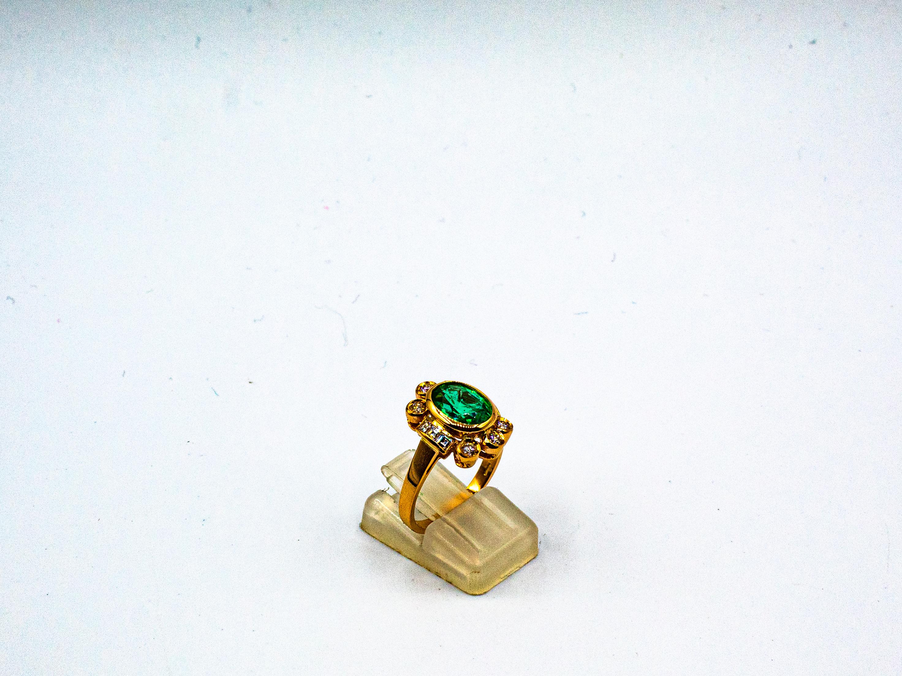 Art Deco Style Oval Cut Emerald White Diamond Yellow Gold Cocktail Ring In New Condition In Naples, IT