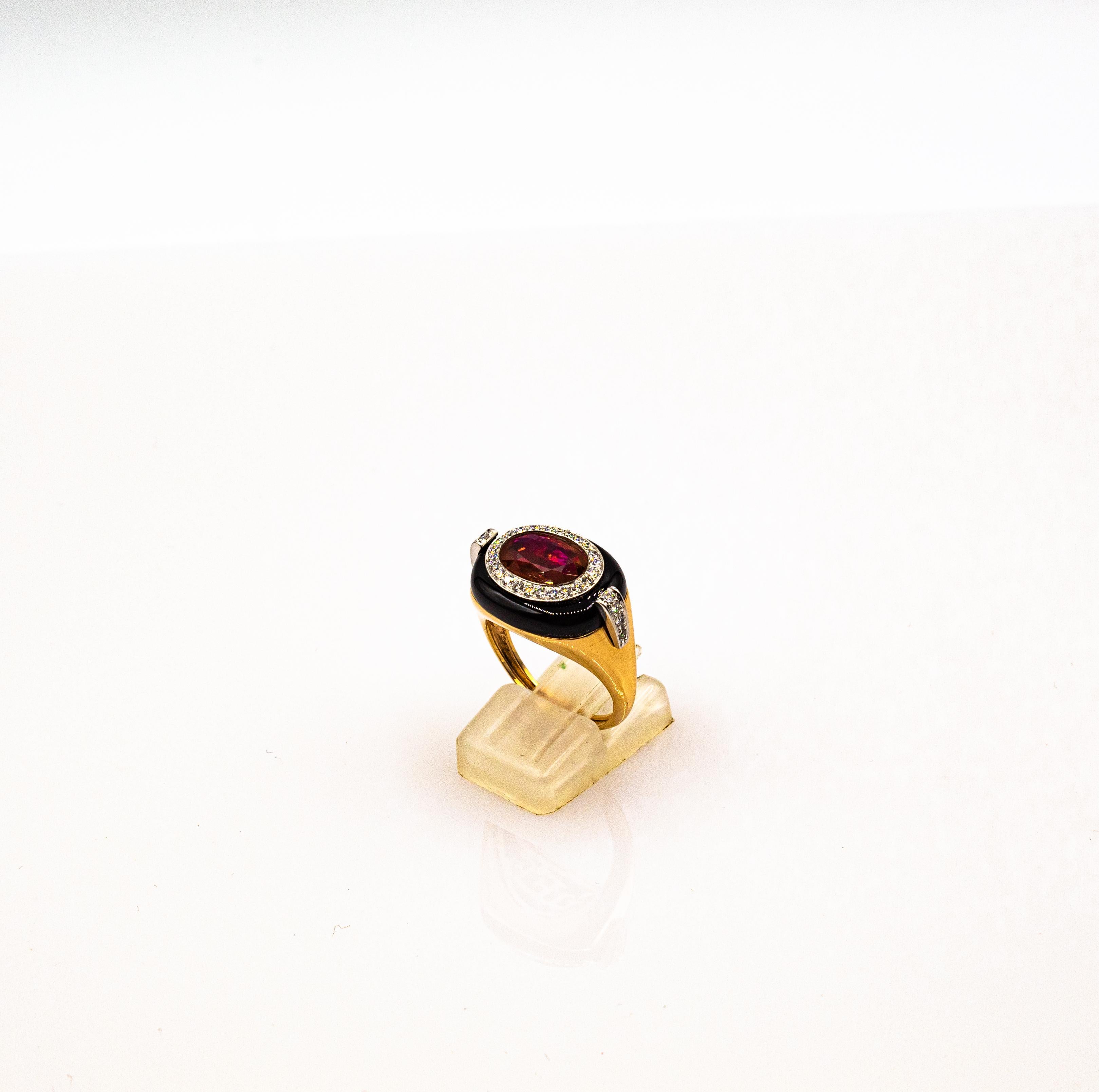 Anillo de Cóctel de Oro Amarillo con Ónix y Diamante Blanco y Rubí de Corte Ovalado Estilo Art Decó 4