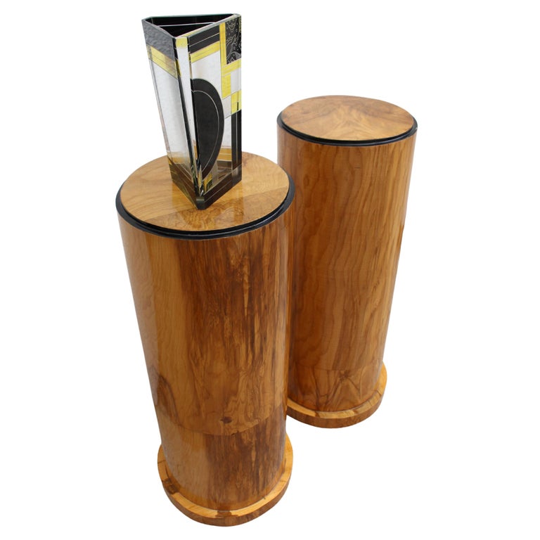 Art Deco Style Pair of Blonde Figured Walnut Column Stand Pedestals For