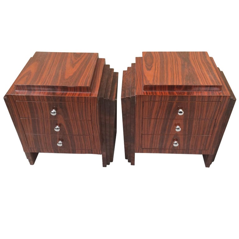Art Deco Style Pair of Skyscraper Style Bedside or Sofa Tables For Sale