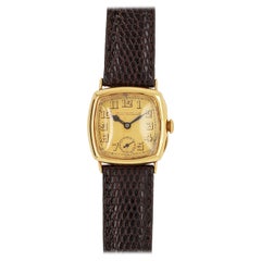 Antique Art Deco Style Patek Philippe 18 Karat Yellow Gold Wristwatch, circa 1920s