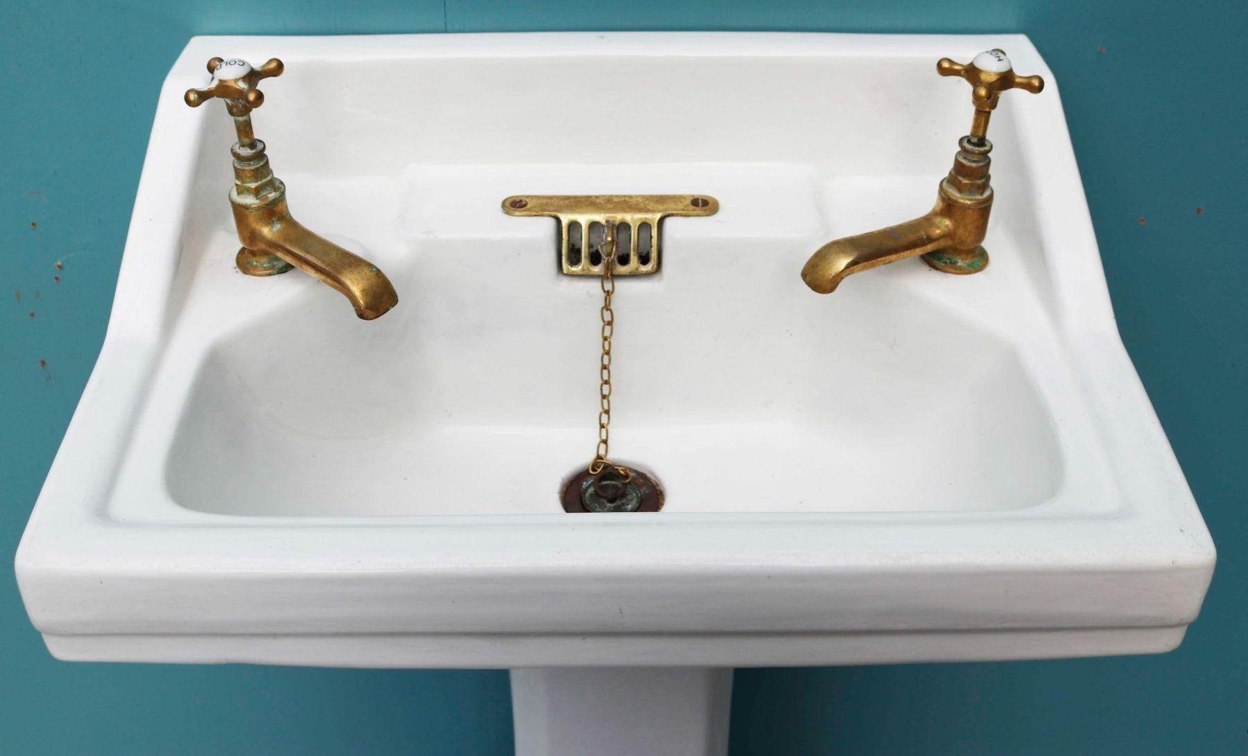 art deco pedestal basin