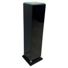 Art Deco Style Pedestal with Lighting in Black Lacquer, Chrome and Glass