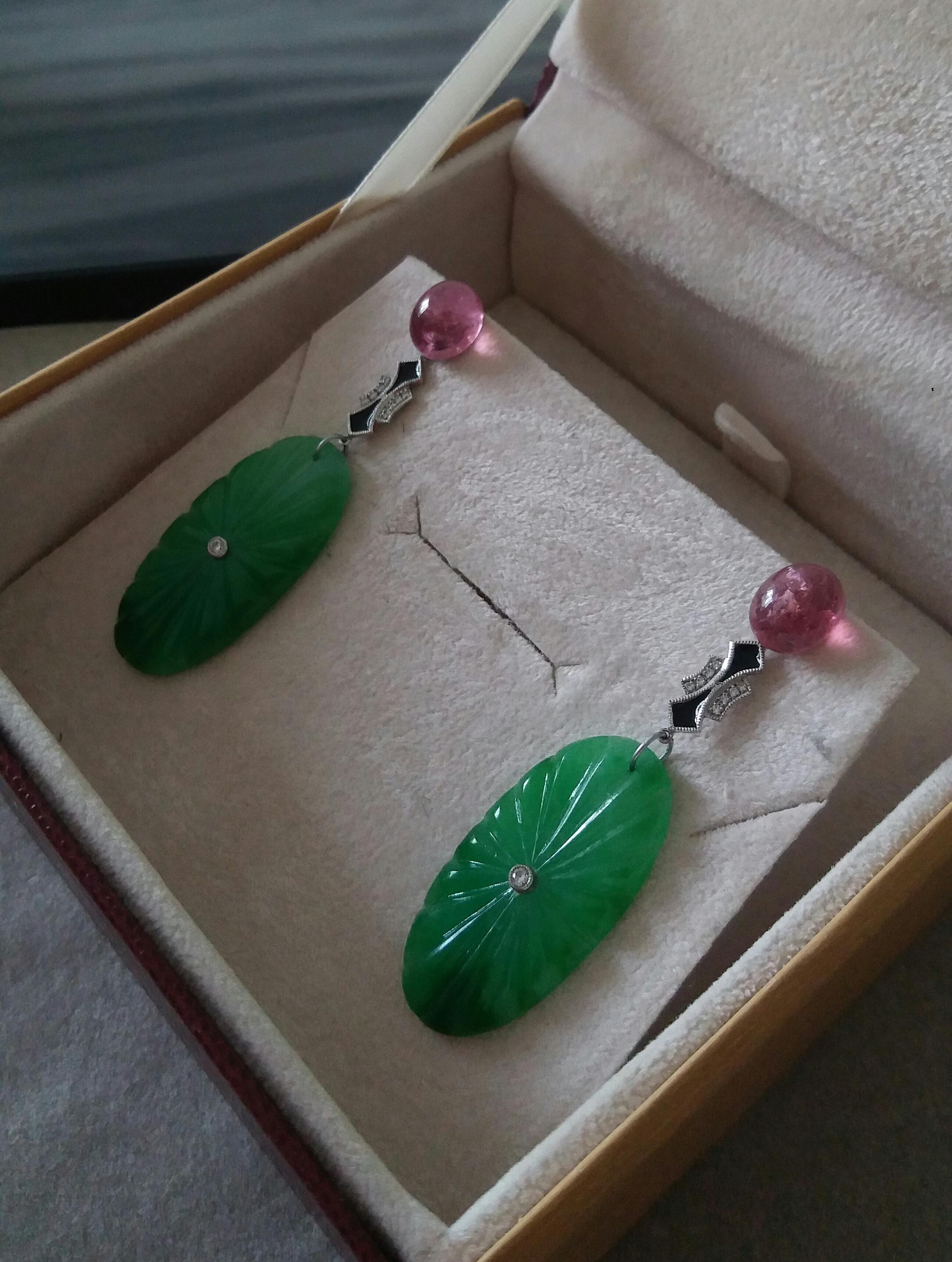 Art Deco Style Pink Tourmaline Gold Diamonds Enamel Engraved Jade Drop Earrings For Sale 2