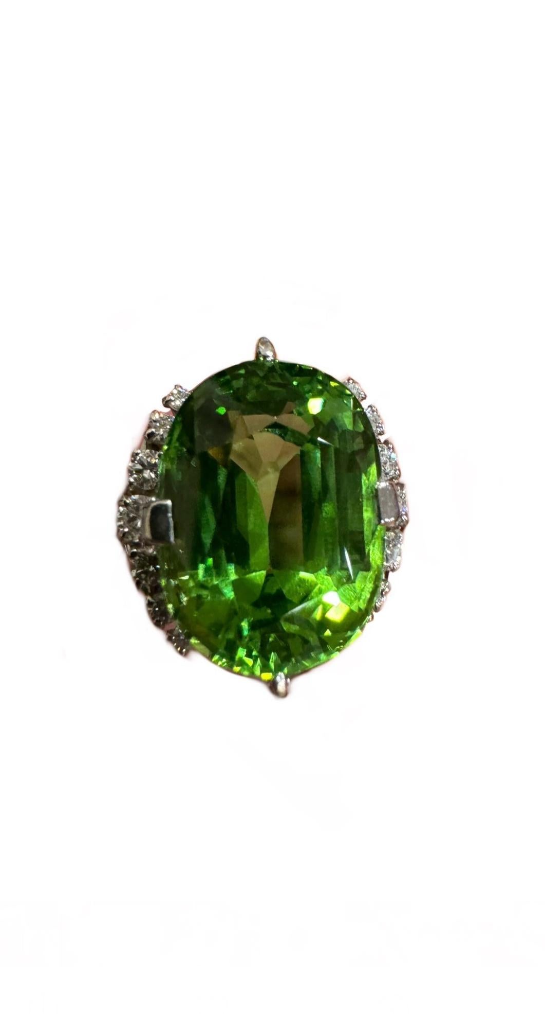 Women's Art Deco Style Platinum Diamond 17 Carat Burmese Peridot Engagement Ring For Sale