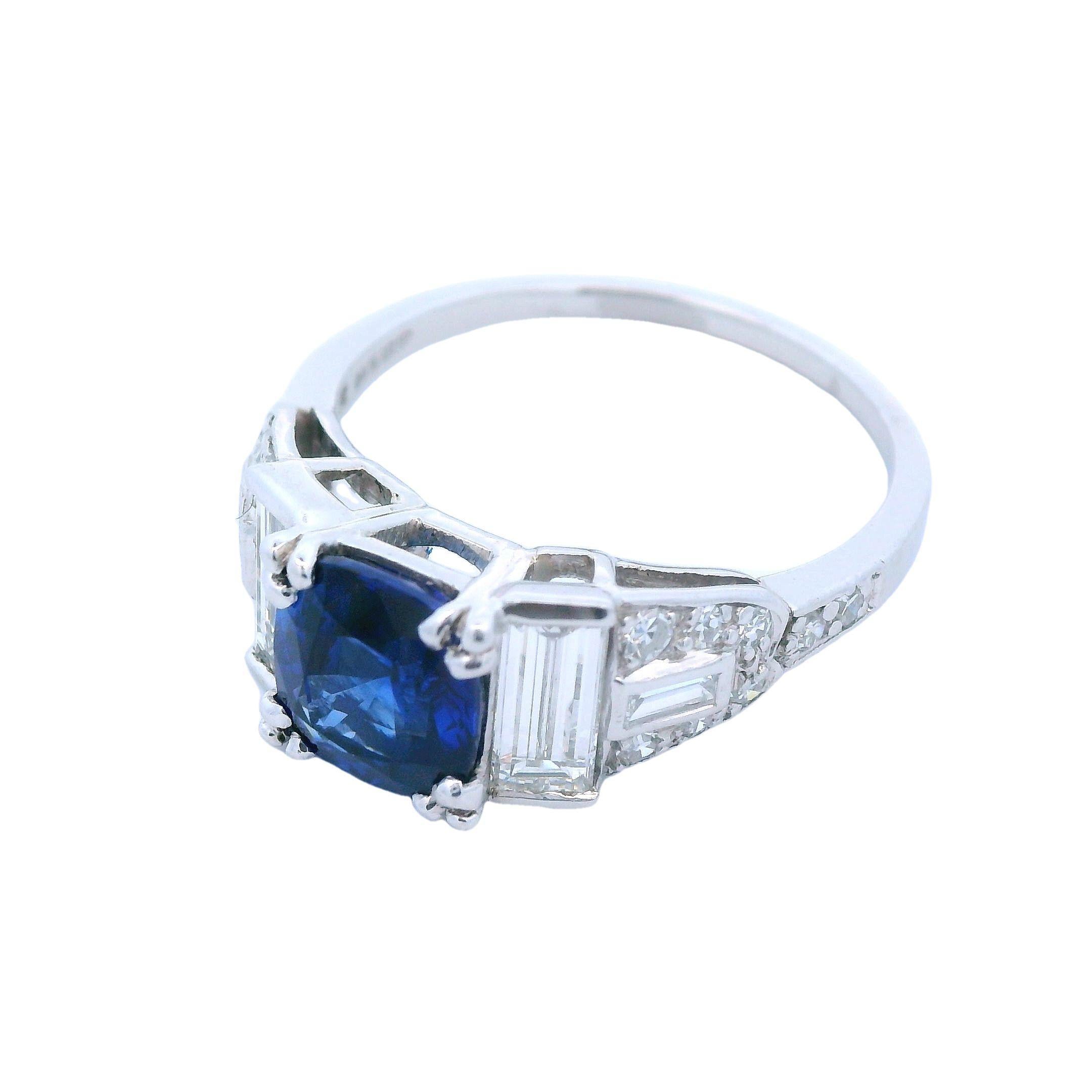 Art Deco Style Platinum Diamond and Heat ONLY Sapphire Ring For Sale 2