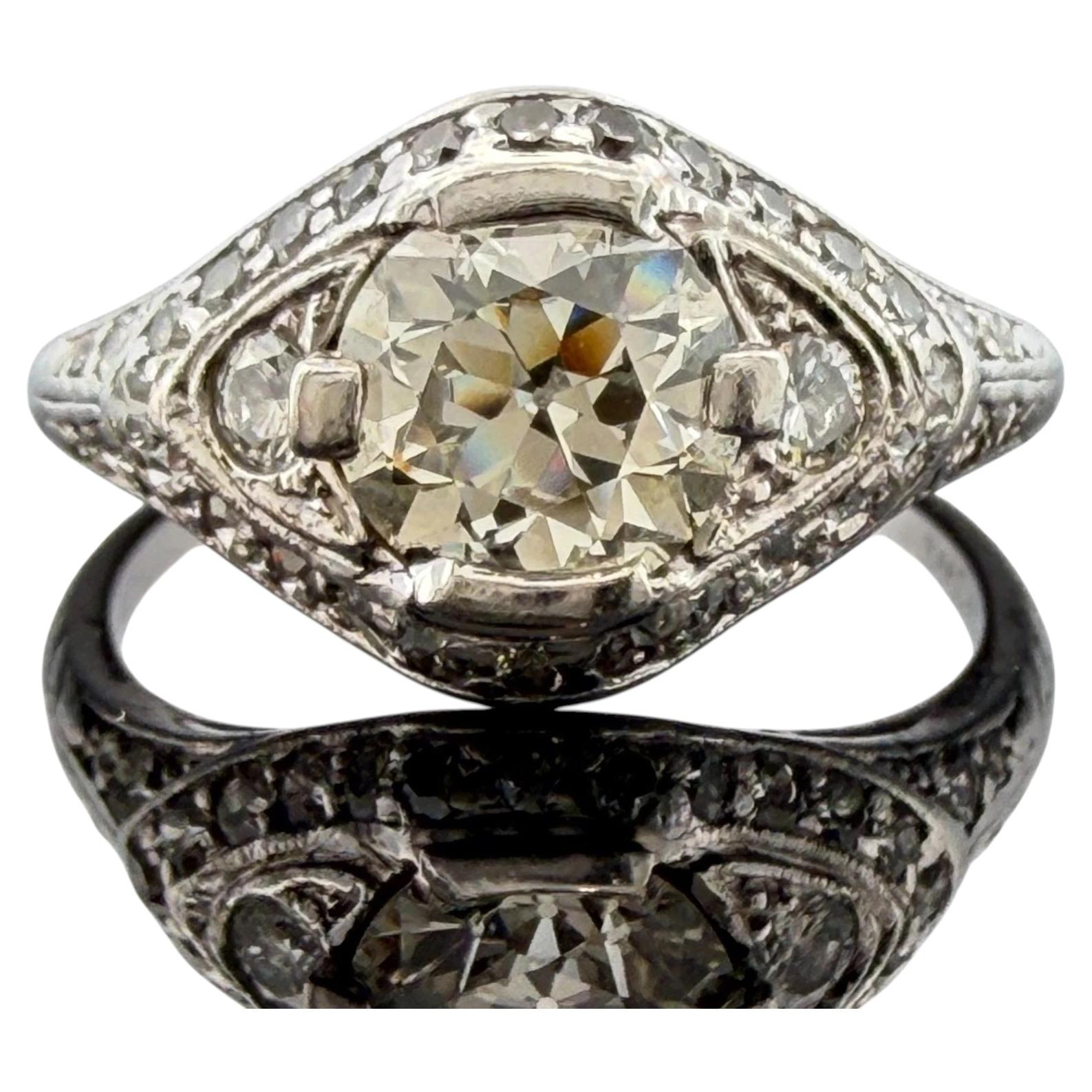 Diamantring im Art-Déco-Stil aus Platin mit einem Diamanten im alten europäischen Schliff, SI1, J, Größe 5,25