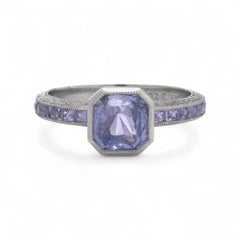 Art Deco style Platinum Sapphire Ring, 2.08 ct. Central Stone