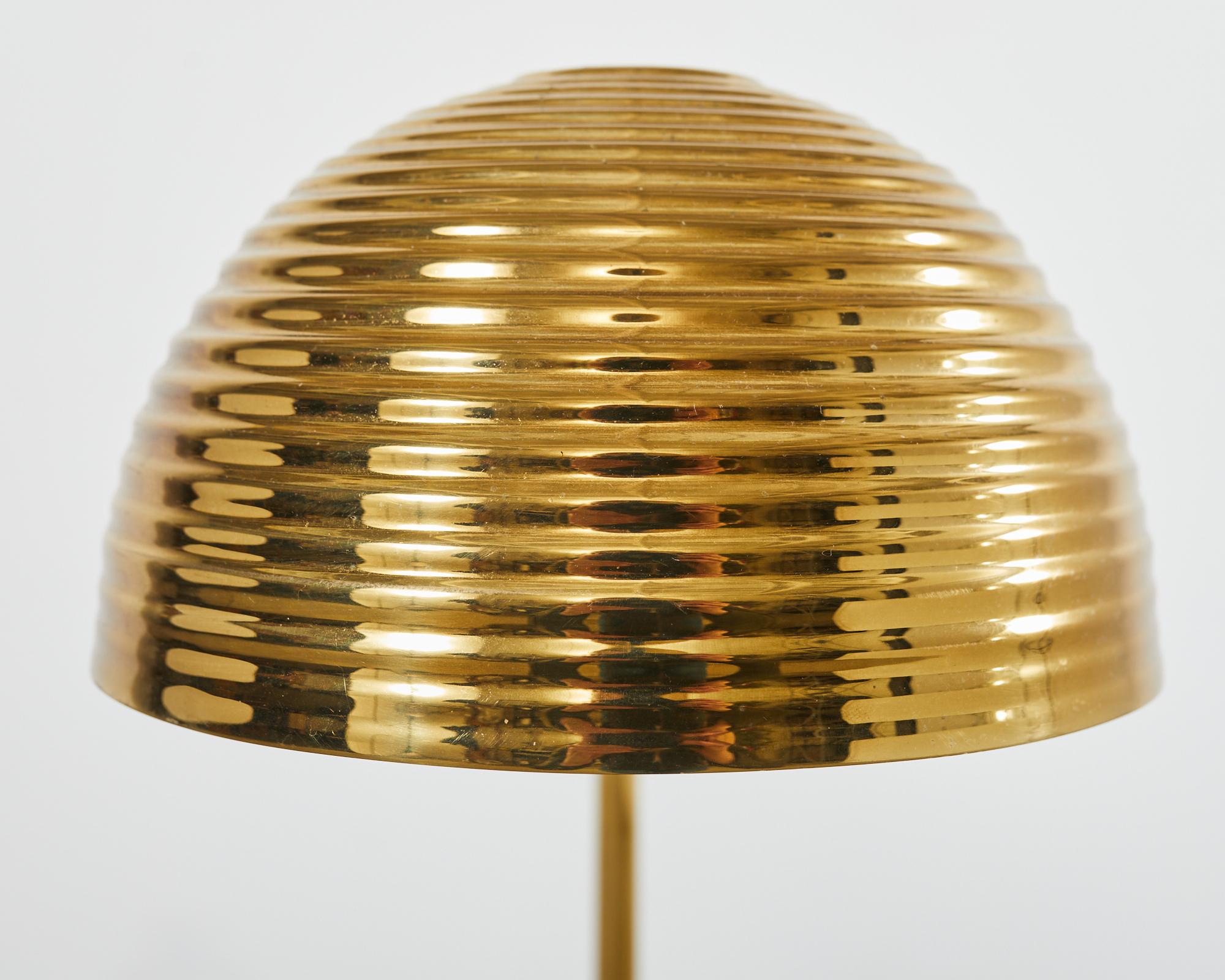 Stehlampe im Art Deco Stil aus poliertem Messing im Angebot 9
