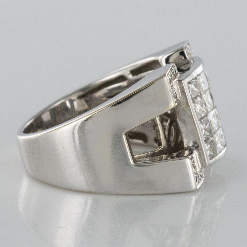 Art Deco Style Princess and Brilliant Cut Diamond 18K White Gold Signet Ring For Sale 3