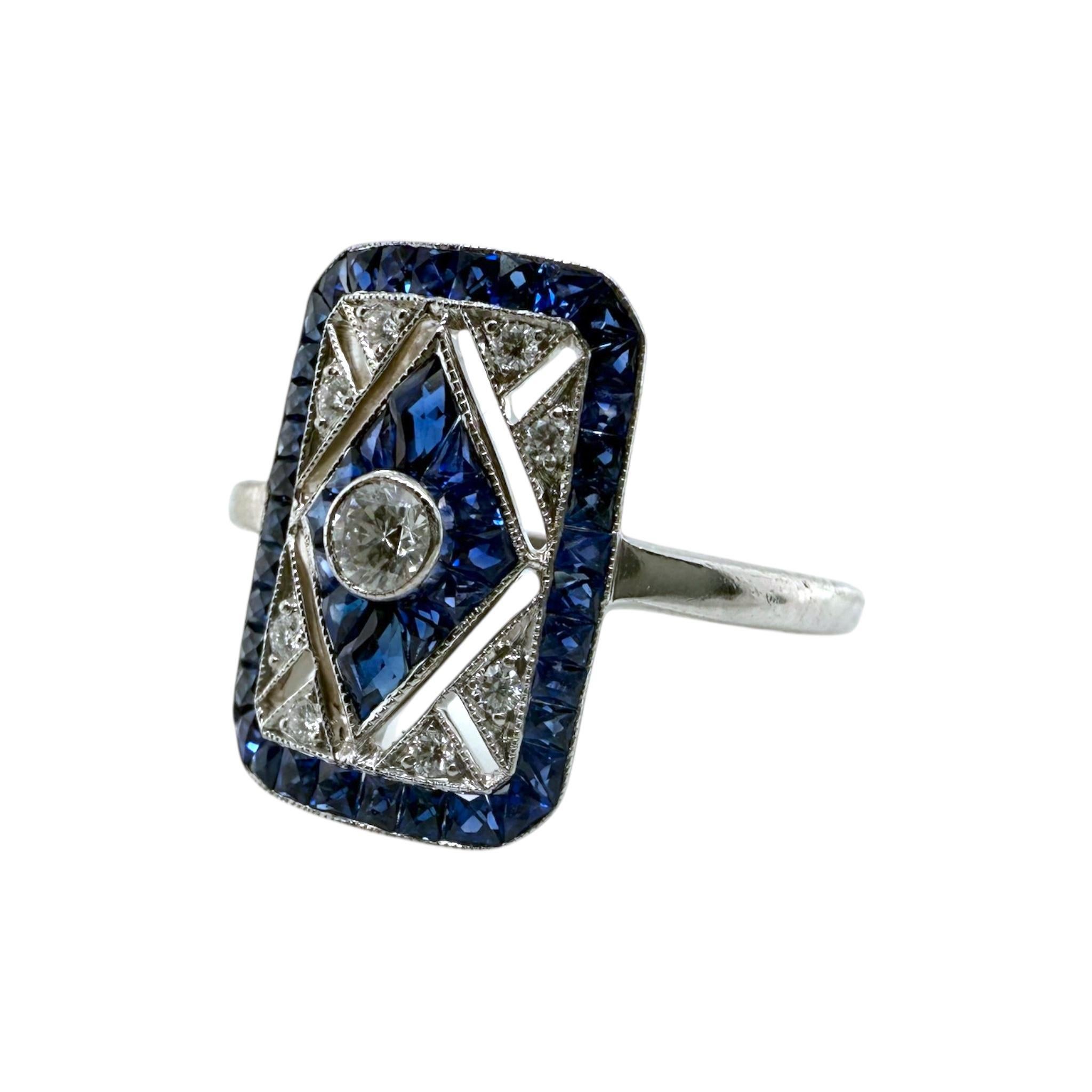 De las mujeres Anillo de Cóctel de Diamantes y Zafiros Reproducción Estilo Art Déco en venta