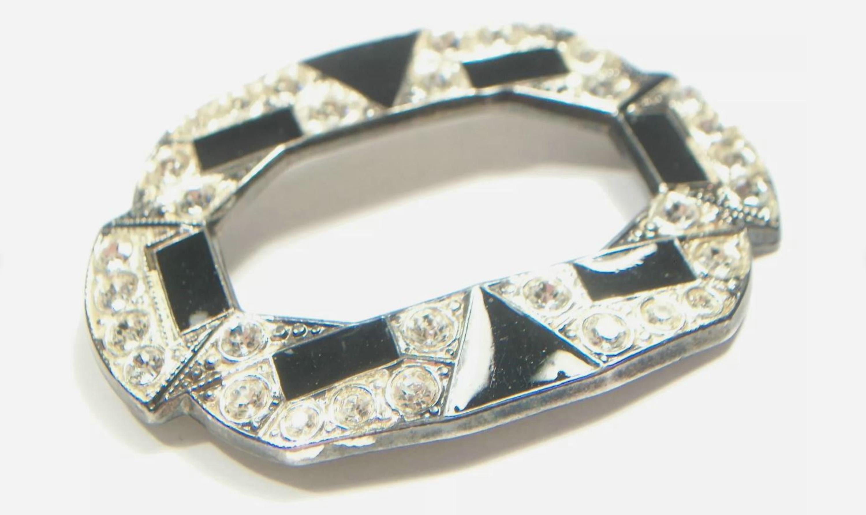 Broche/épingle en strass et émail de style Art Déco - Non signée - Milieu du 20e siècle en vente 1