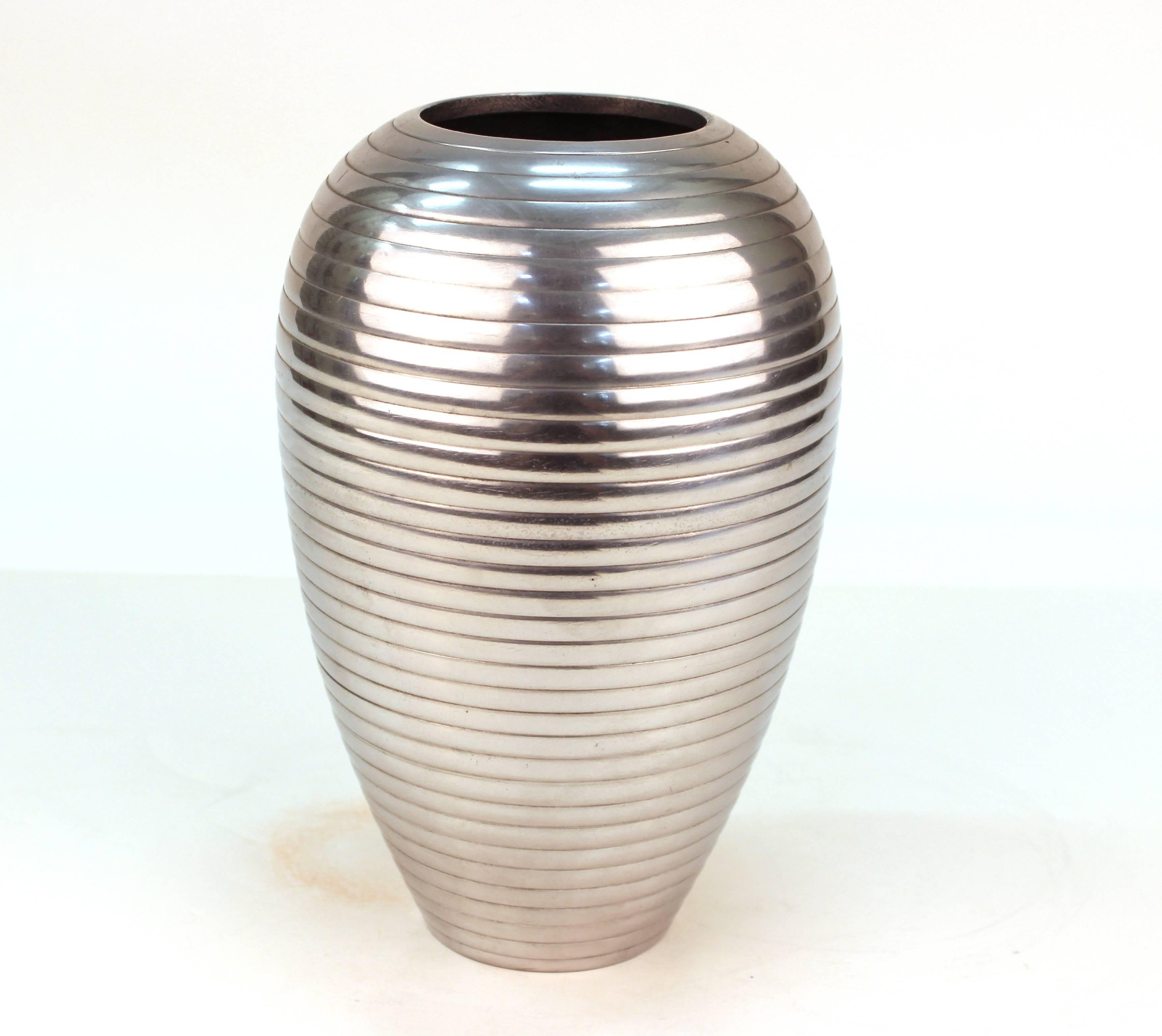 art deco style vases