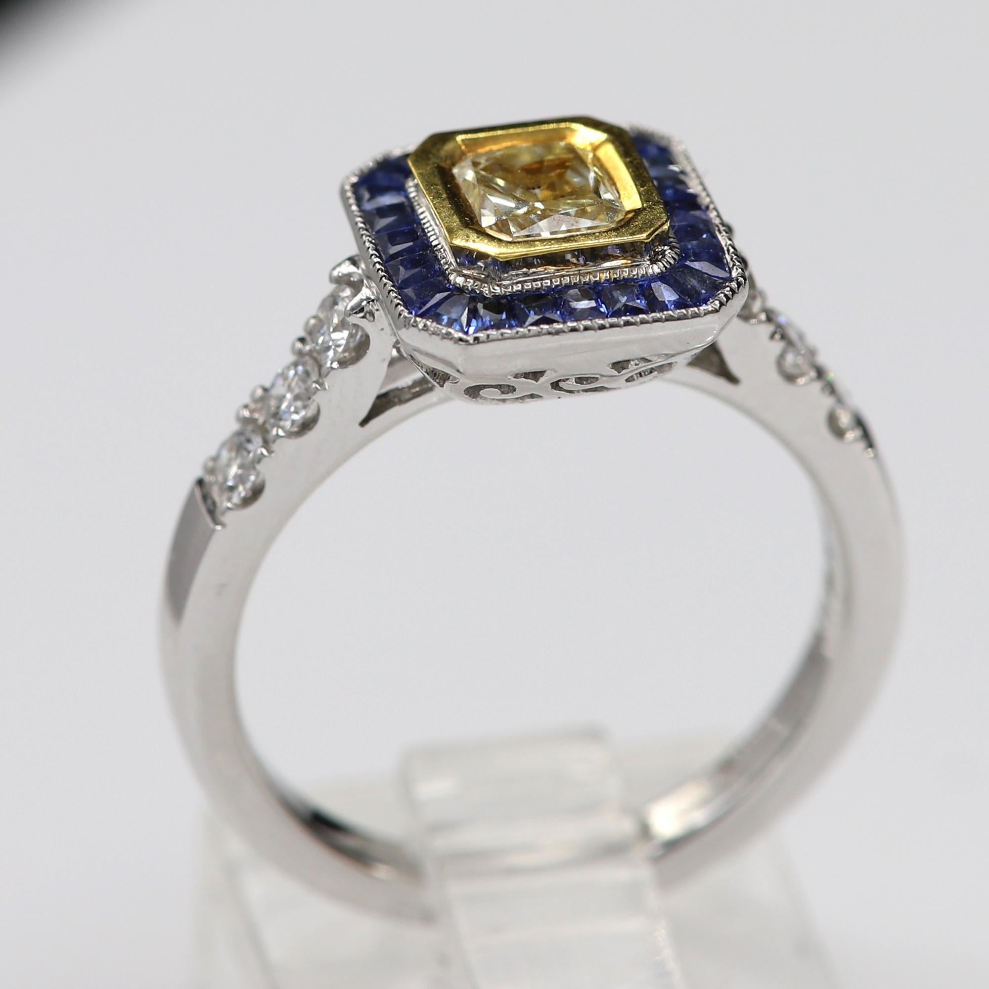 Art Deco Style Ring 18 Karat White Gold Blue Sapphire & Light Yellow Diamond In New Condition For Sale In Brooklyn, NY