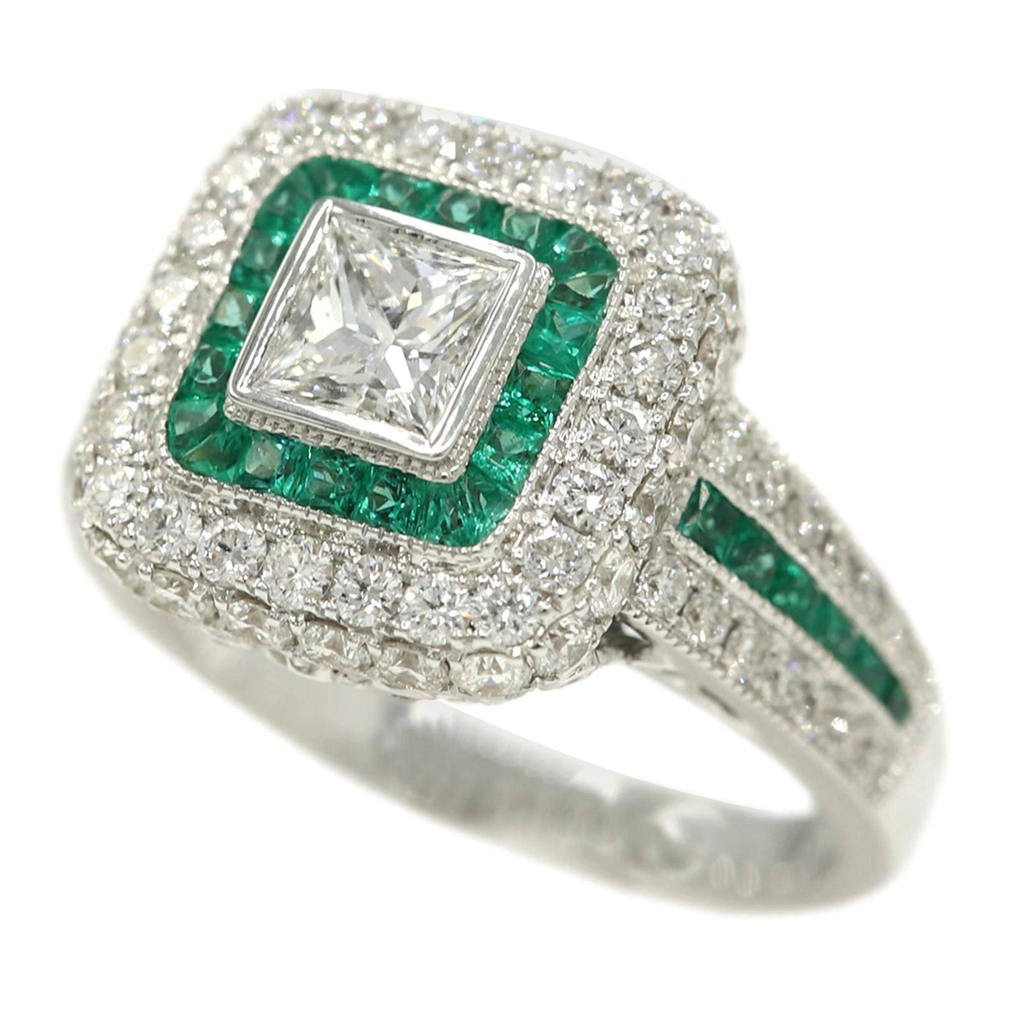 Art Deco Style Ring 18 Karat White Gold Diamond Princess Cut and Emeralds For Sale