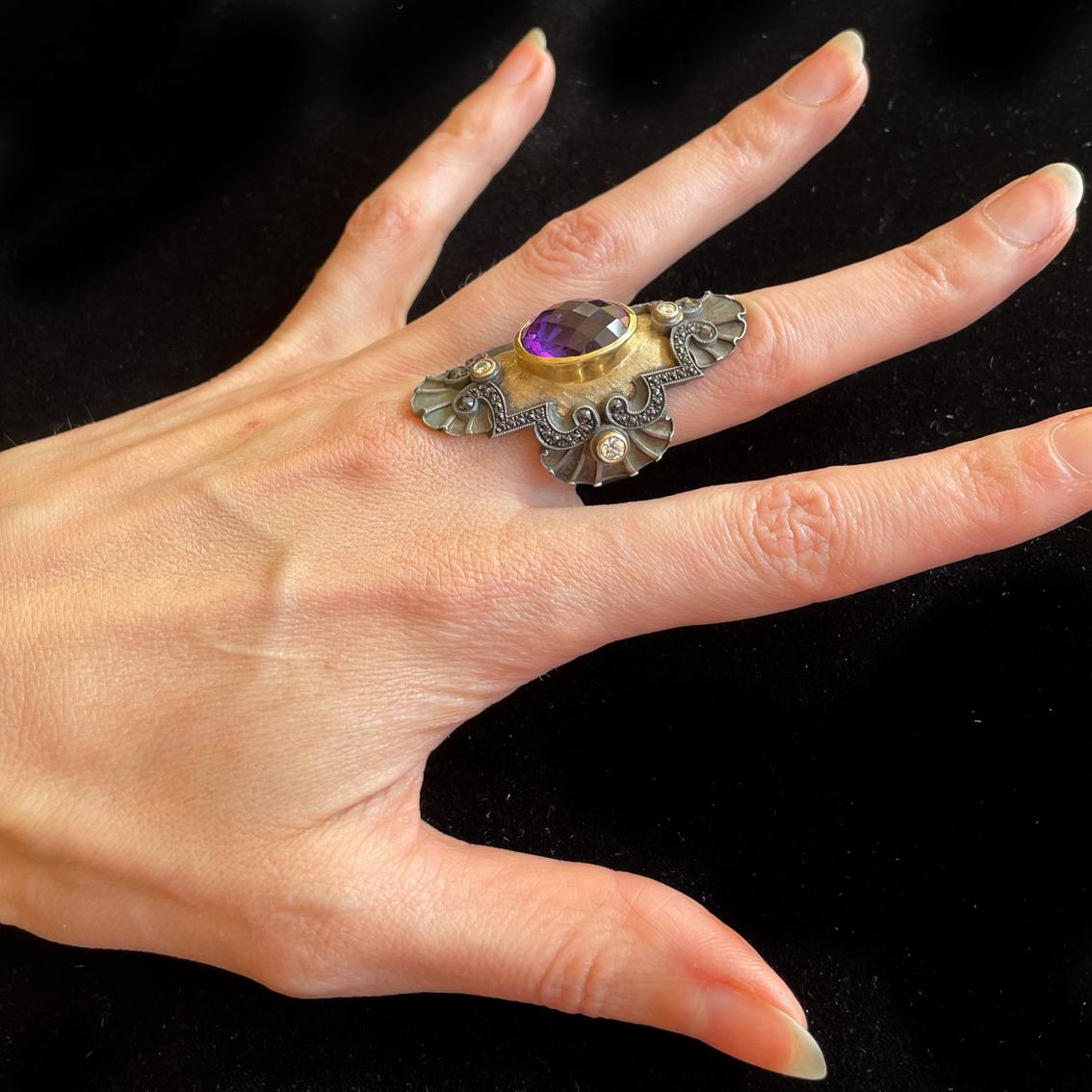 Art Deco Style Ring in 18 Karat Gold, Silver, Amethyst and Diamonds In New Condition In Melbourne, Vic
