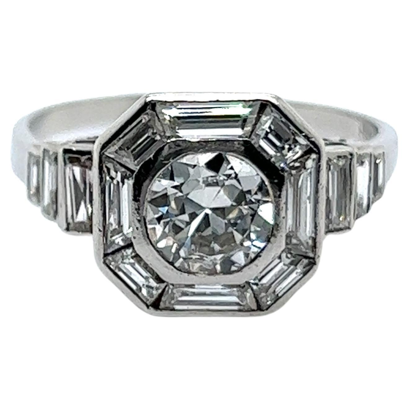 Art Deco Style Ring with Diamonds in 18 Karat White Gold For Sale