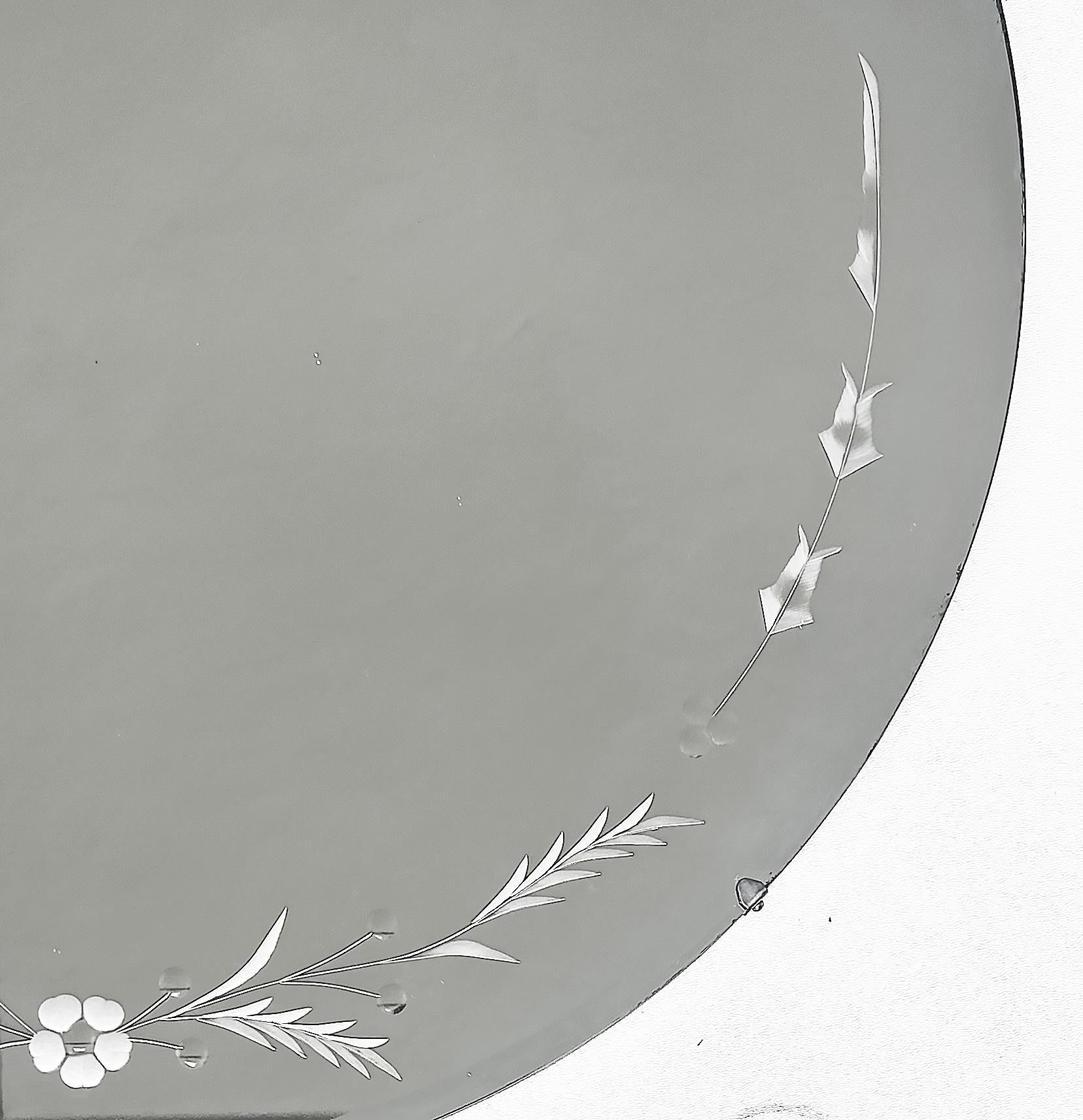 American Art Deco Style Round Etched Wheel Cut Glass Mirror c1940 For Sale