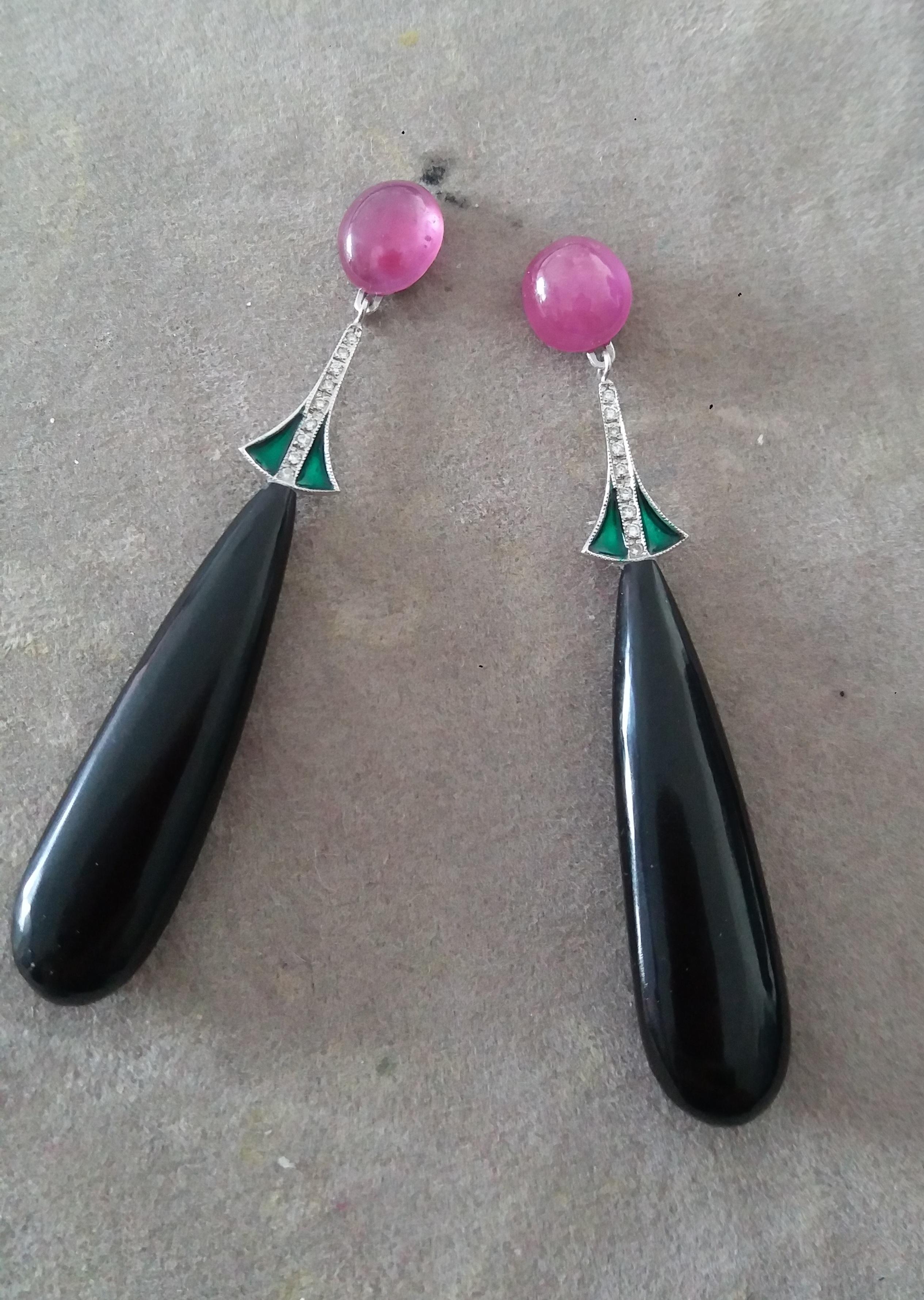Art Deco Stil Rubin Cabochons 14k Gold Diamanten Emaille Schwarzer Onyx Tropfenohrringe (Gemischter Schliff)