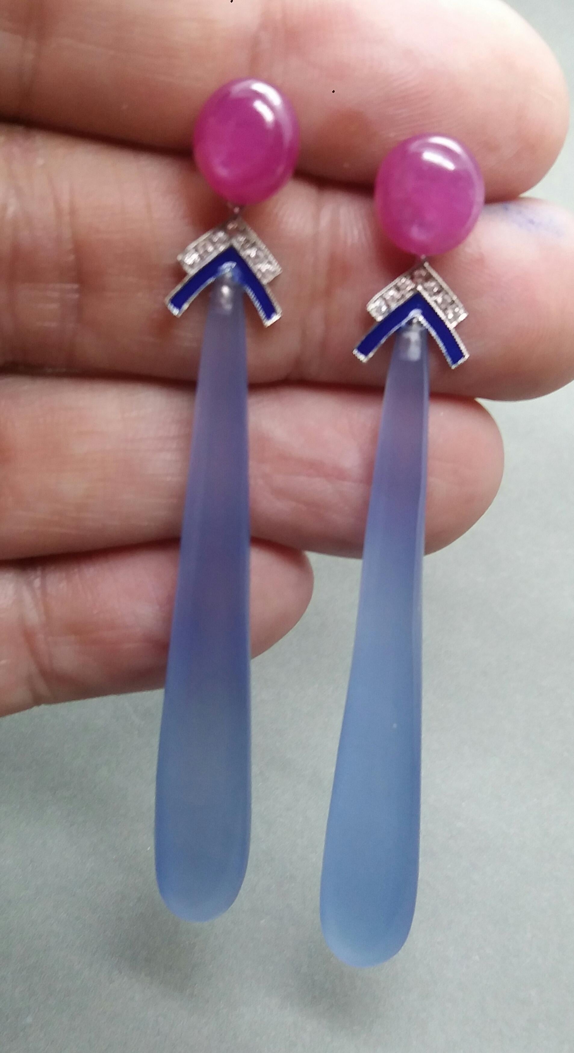 Art Deco Style Ruby Cabochons Gold Diamonds Blue Agate Enamel Drops Earrings In Good Condition For Sale In Bangkok, TH