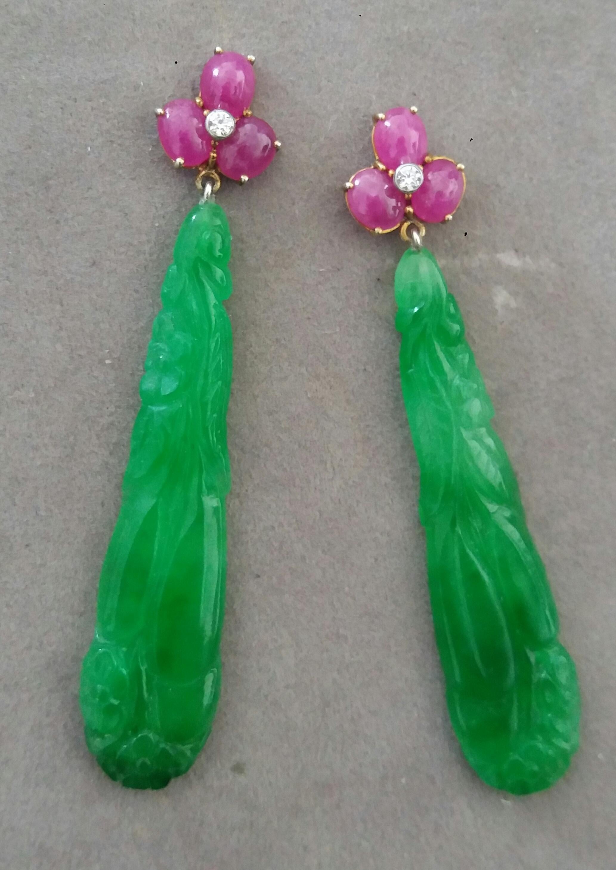 Art Deco Stil Rubin Cabs 14K Gelbgold Diamanten geschnitzte Jades Ohrhänger (Gemischter Schliff) im Angebot