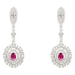 Pendientes de gota con halo de rubíes y diamantes estilo Art Déco en oro blanco de 14 quilates Regalo de lujo