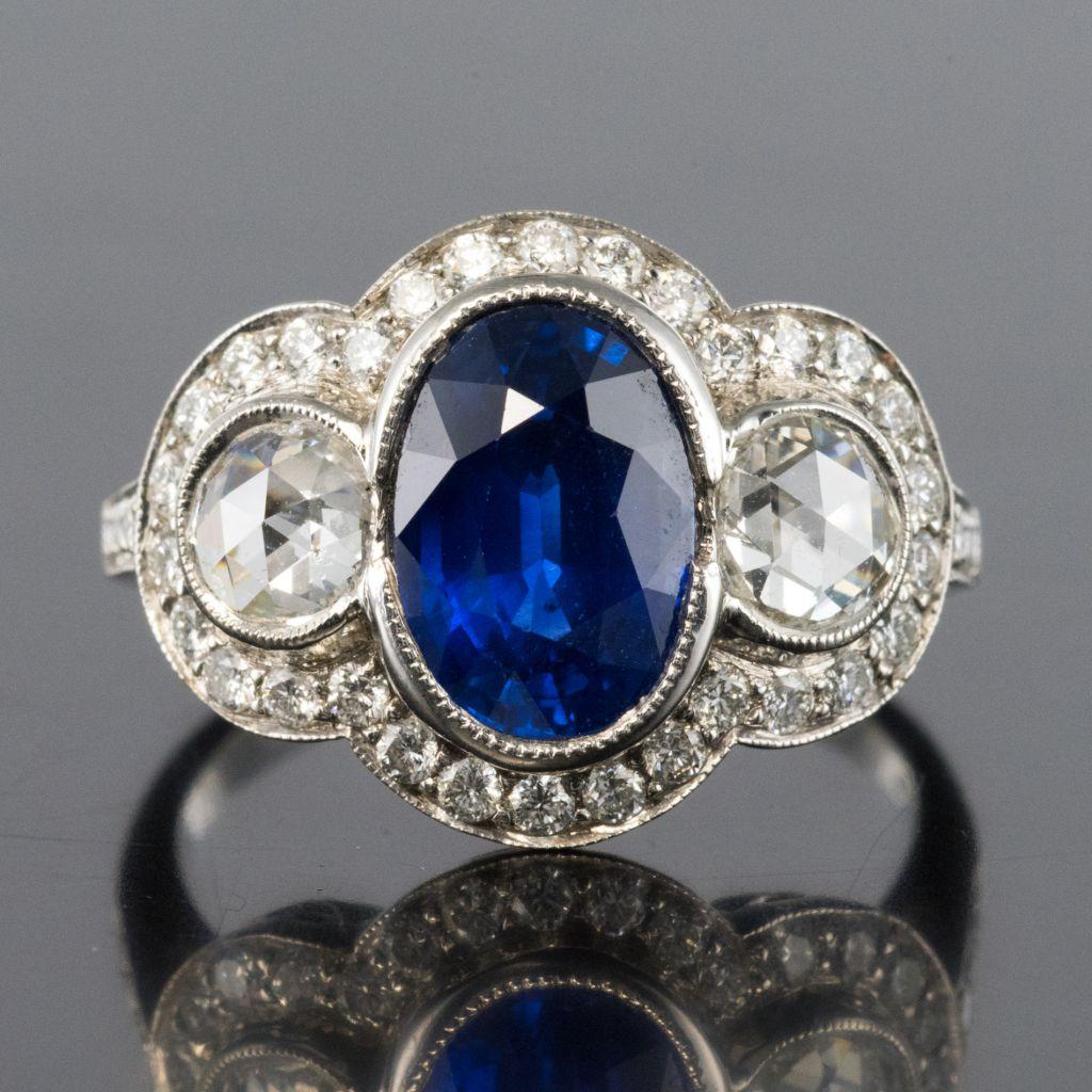 French Art Deco Style 3.22 Carat Sapphire Diamond 18 Karat White Gold Ring 4
