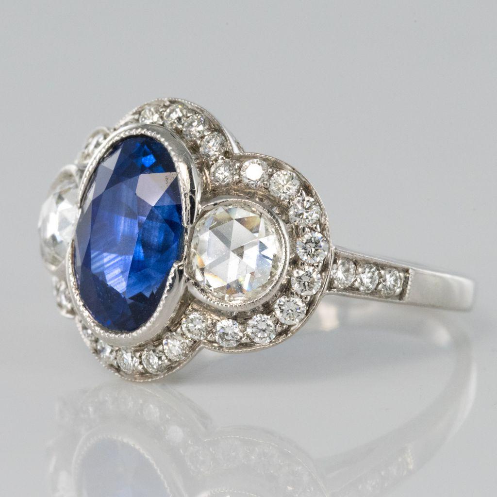 French Art Deco Style 3.22 Carat Sapphire Diamond 18 Karat White Gold Ring 2