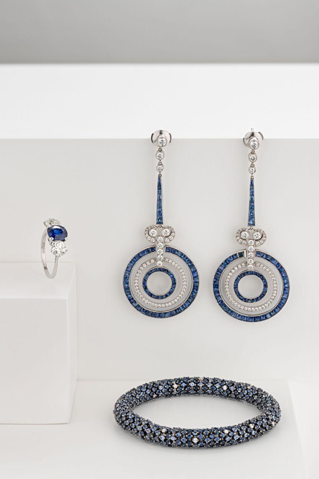  Art Deco Style Sapphire Diamond Platinum Earrings For Sale 1