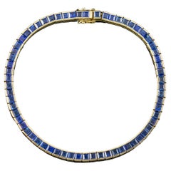 Bracelet tennis de style Art déco en or 18 carats avec saphirs de 6,5 carats au total