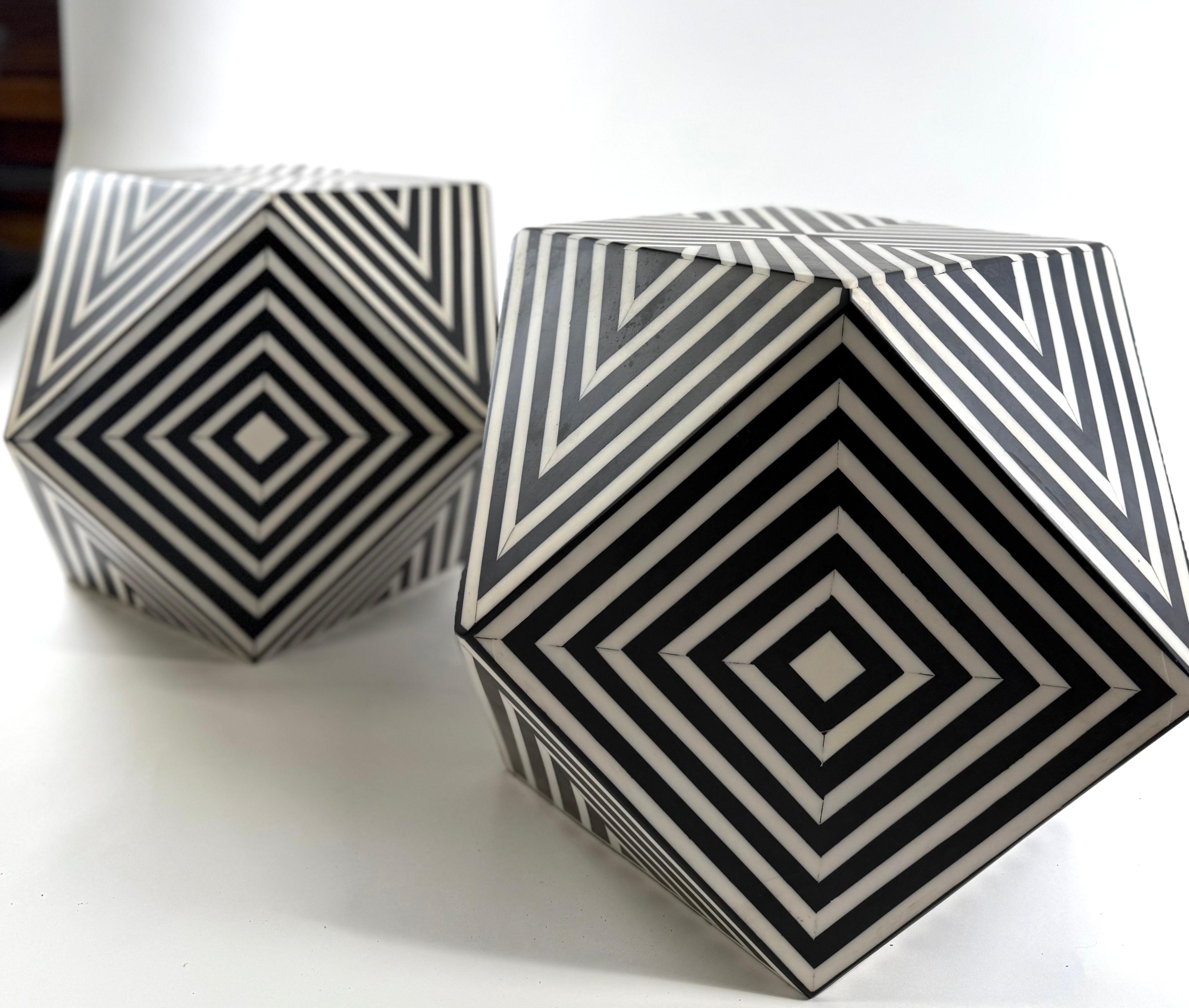 Late 20th Century Art Deco Style Sculptural Resin Black and White Side or End Table, a Pair For Sale