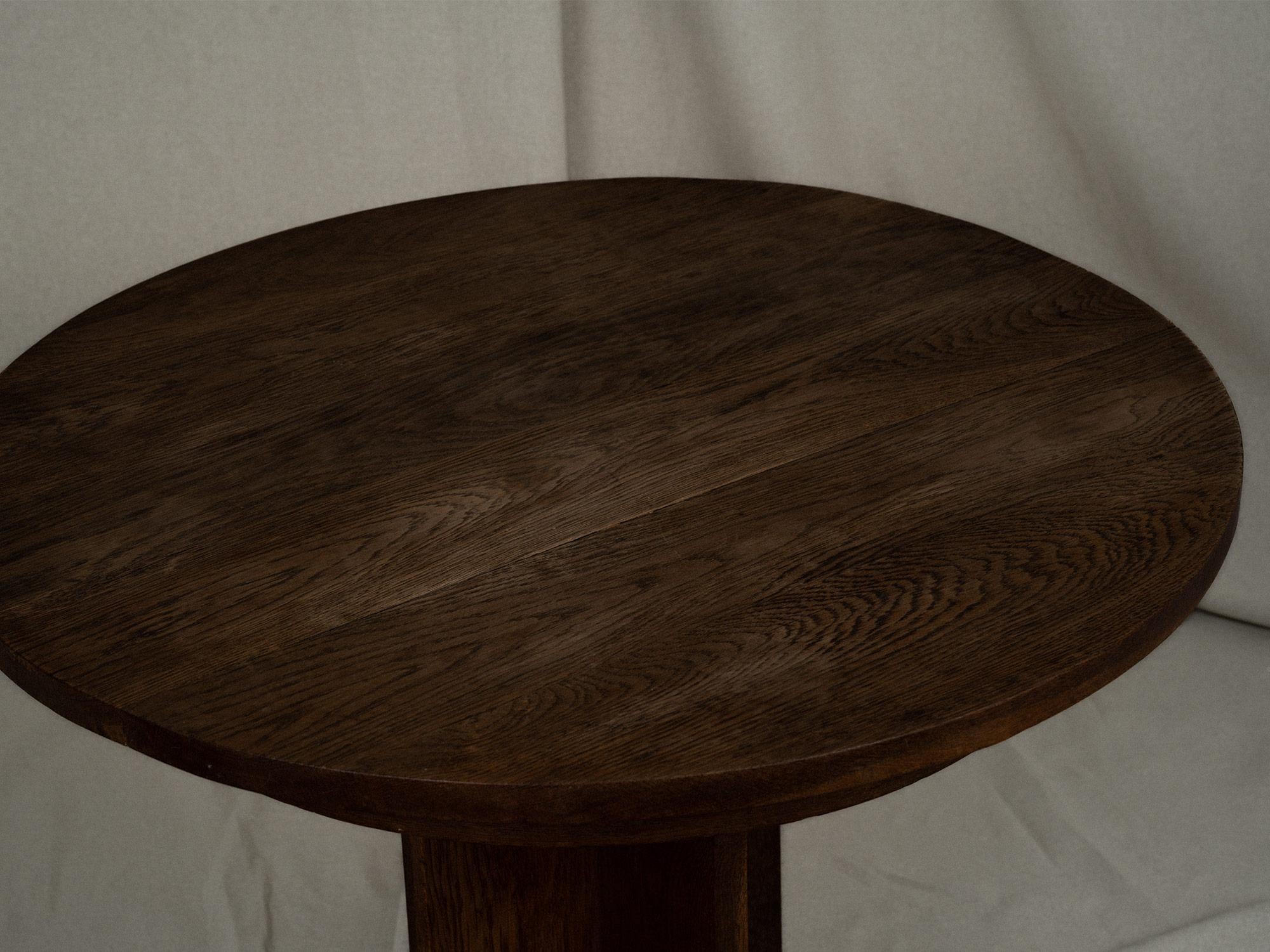 Wood Art deco style Sculptural round wooden side Table For Sale