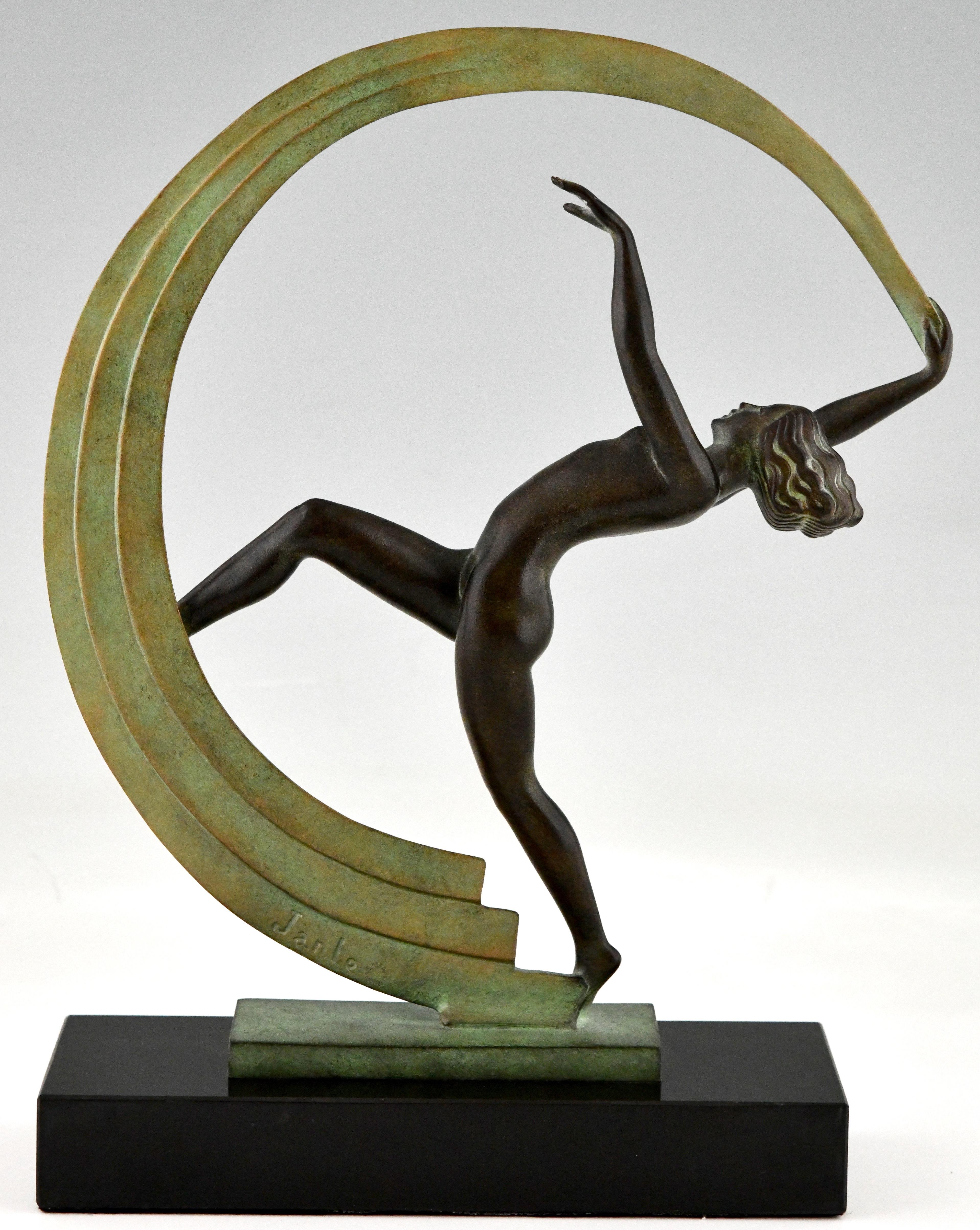 Escultura estilo Art Déco bailarina desnuda con pañuelo Bacchanale de Janle & Max Le Verrier en Nuevo estado para la venta en Antwerp, BE