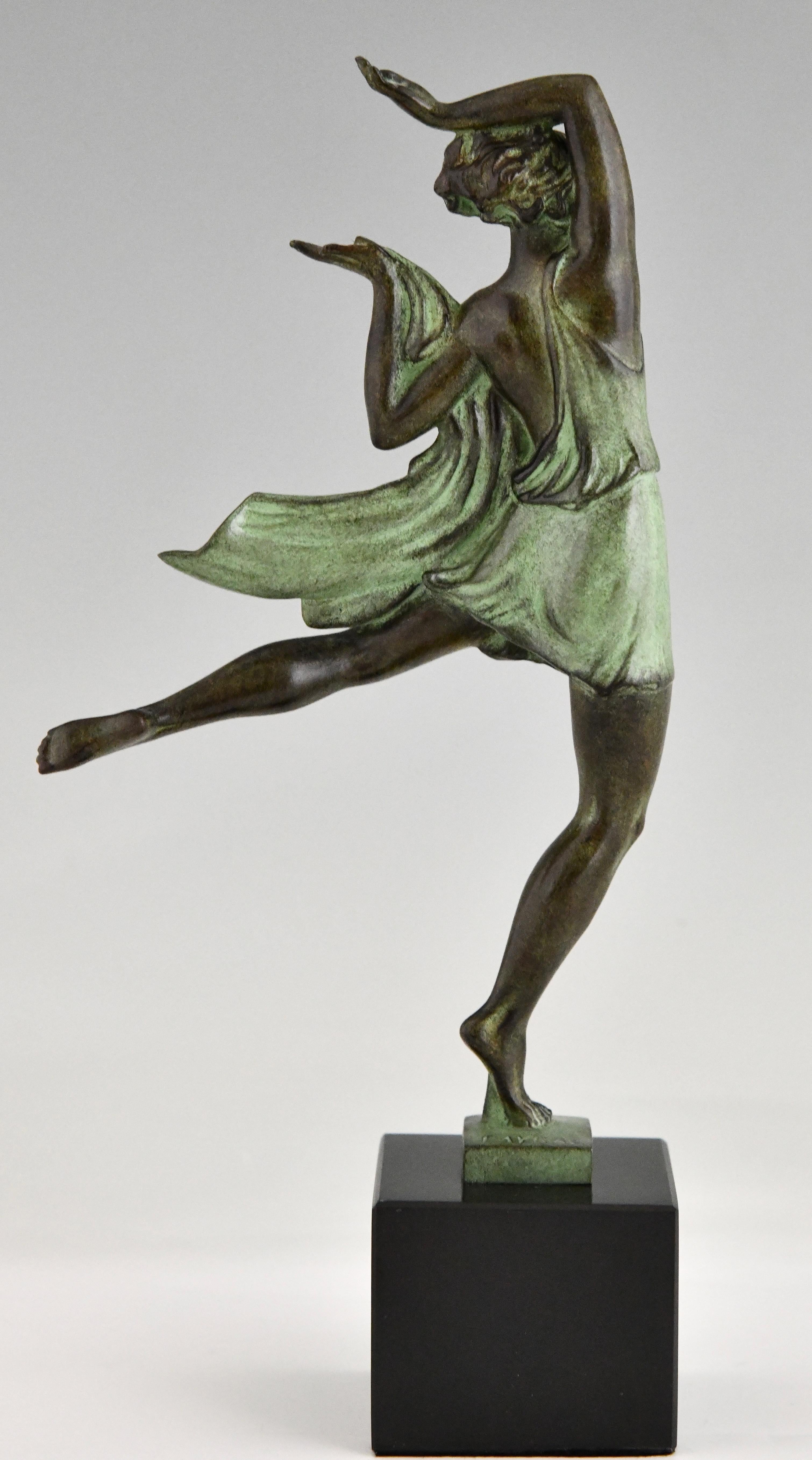 Art Deco style sculpture of a Dancer ALLEGRESSE Fayral for Max Le Verrier  In New Condition For Sale In Antwerp, BE