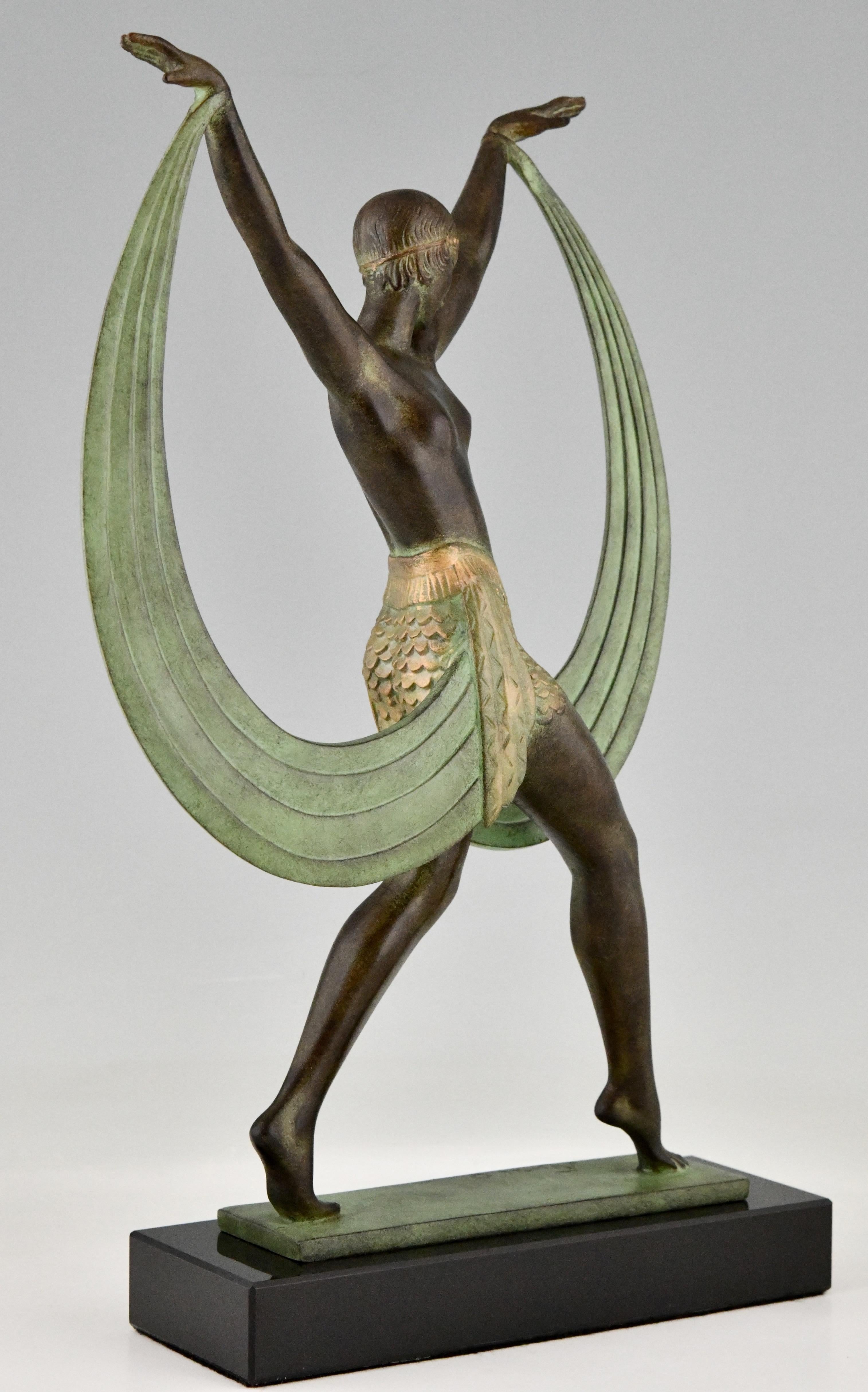 Art Deco Style Sculpture of a Dancer LYSIS Pierre Le Faguays for Max Le Verrier For Sale 2