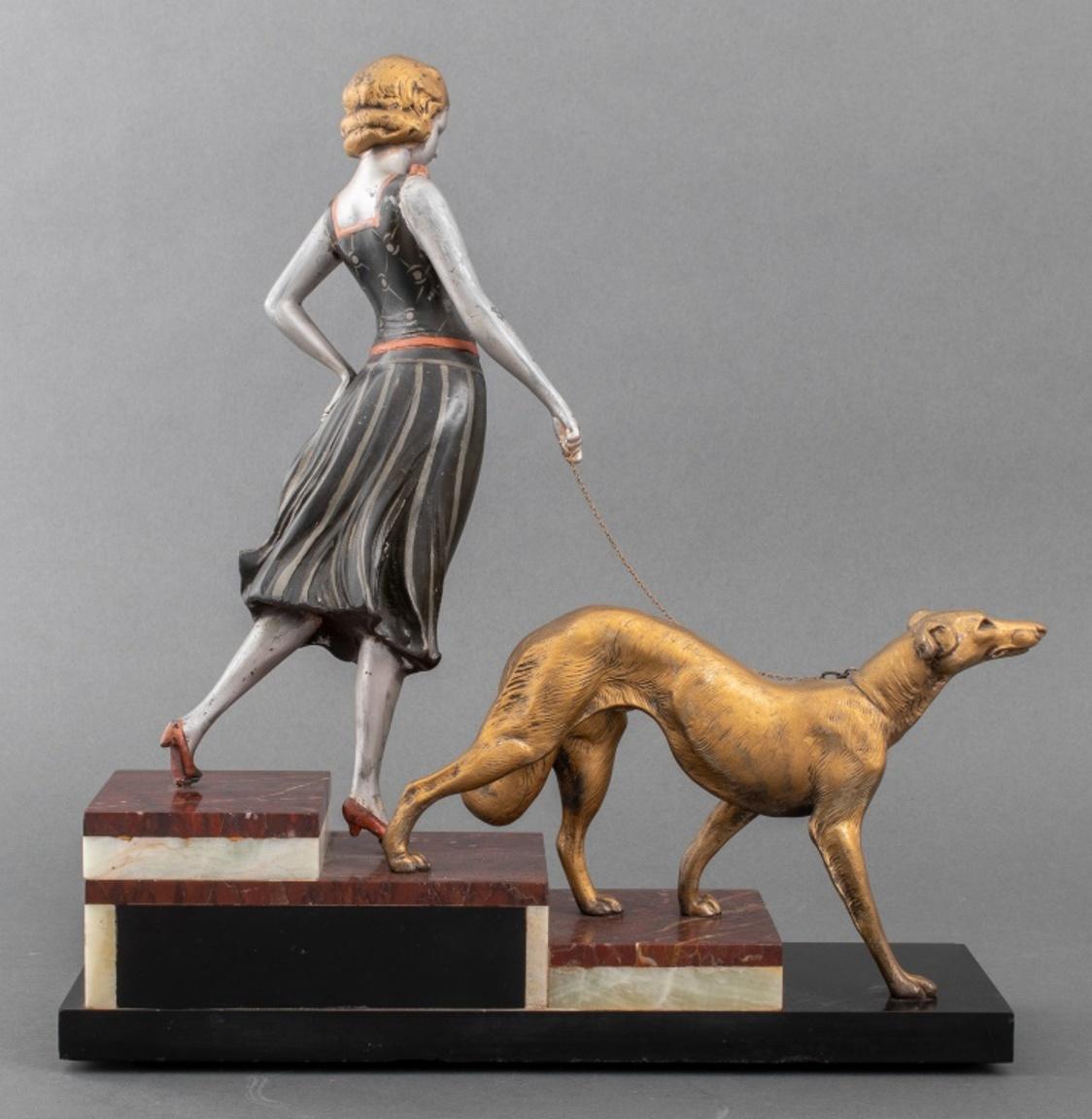 Art Deco Stil Skulptur Frau & Windhund (Marmor) im Angebot