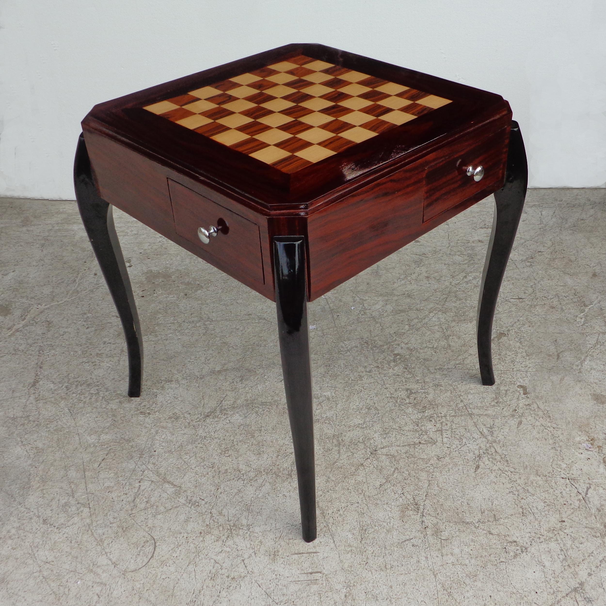 Art Deco Style Side Game Side Table In Good Condition For Sale In Pasadena, TX