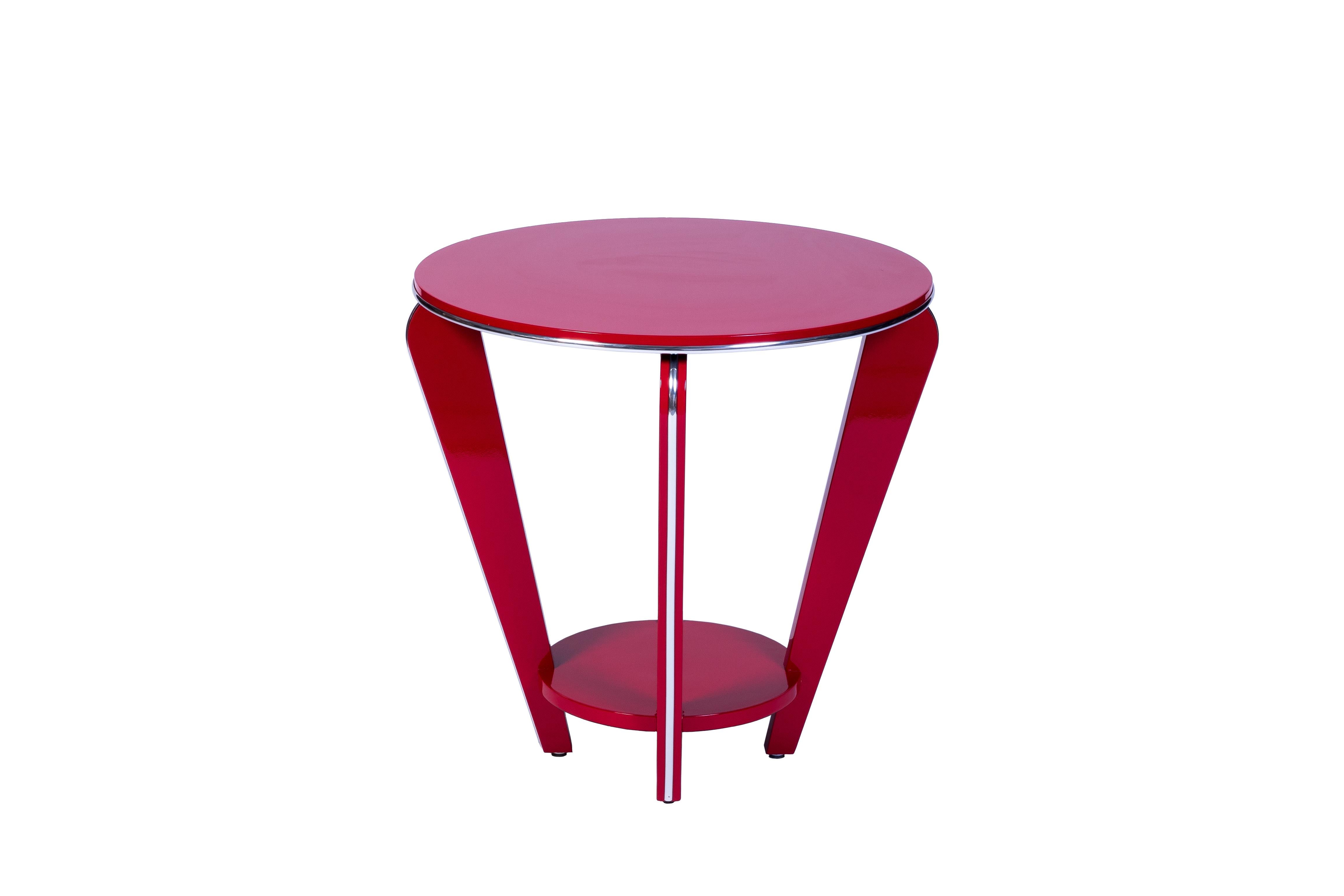 German Art Deco Style Side Table in Crimson Lacquer