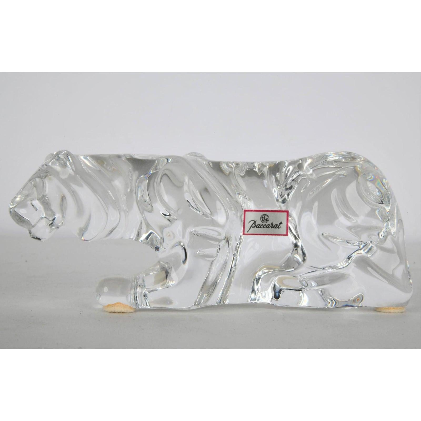 Art Deco Style signed baccarat crystal tiger panther figurine.

Additional information:
Materials: Crystal
Color: Transparent
Brand: Baccarat
Designer: Baccarat
Period: 1990s
Place of Origin: France
Styles: Art Deco
Item Type: Vintage,